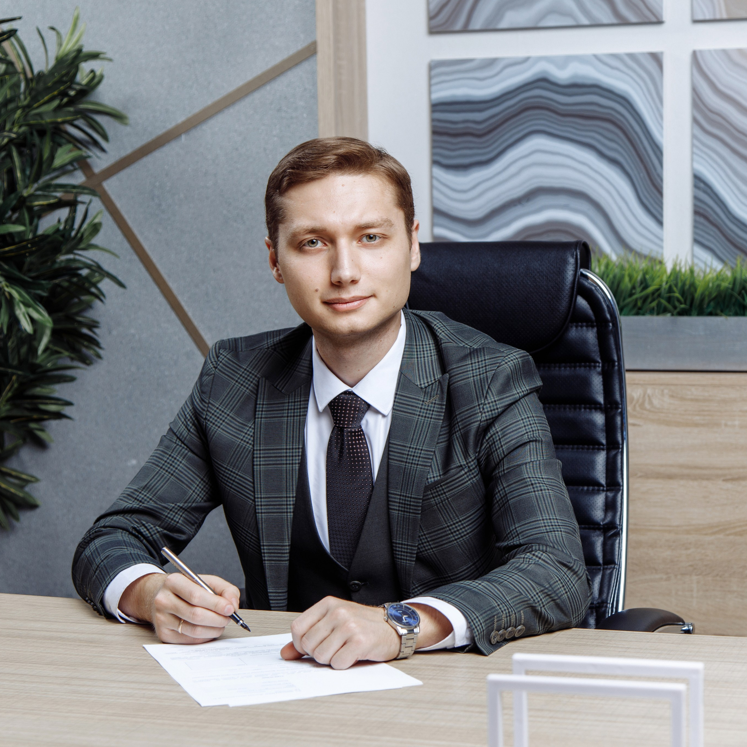 Отзывы клиентов — Реальные оценки работы фотографа Василия Жукова. Фотограф Василий Жуков | Портретная и бизнес-съемка в Москве под ключ