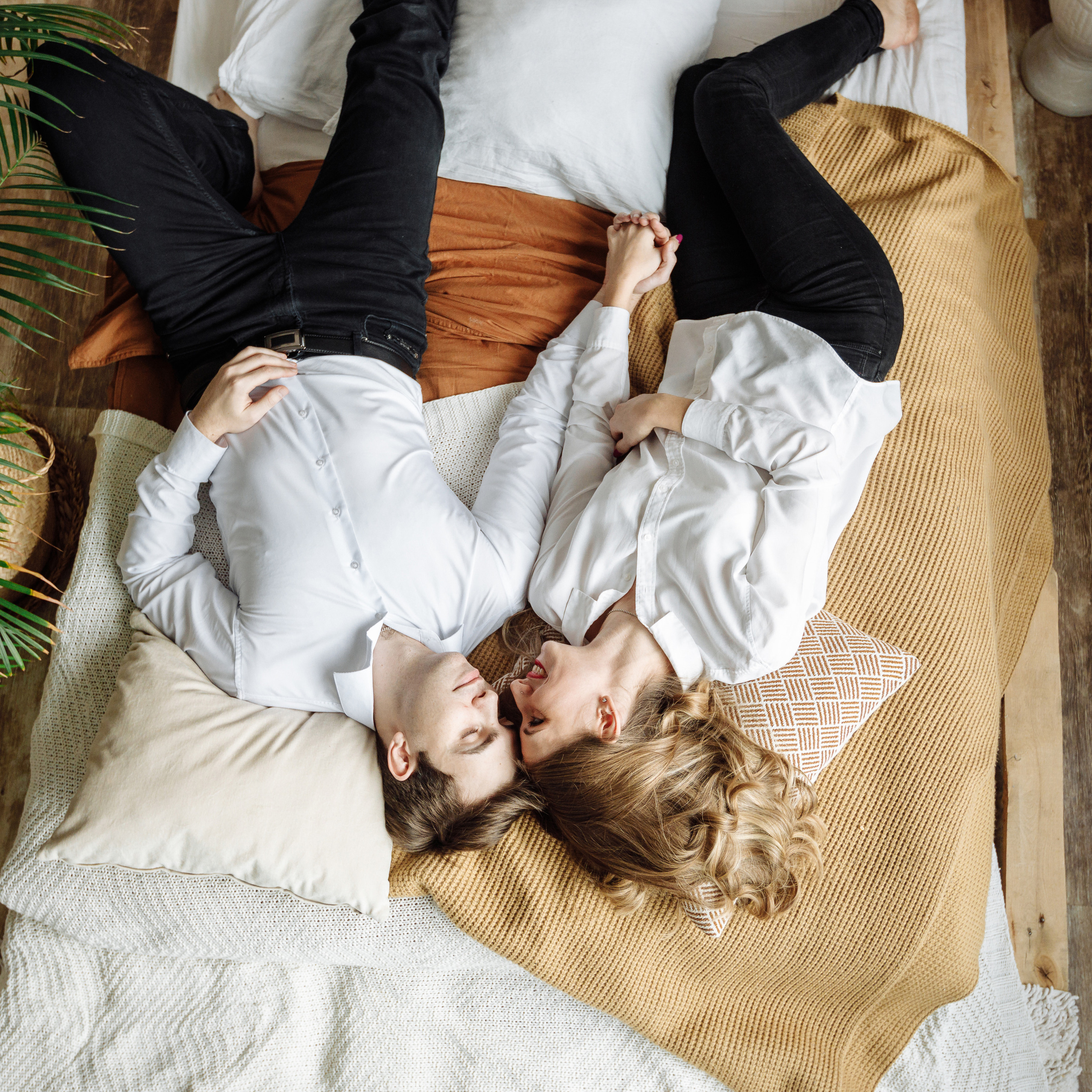 Трое в студии