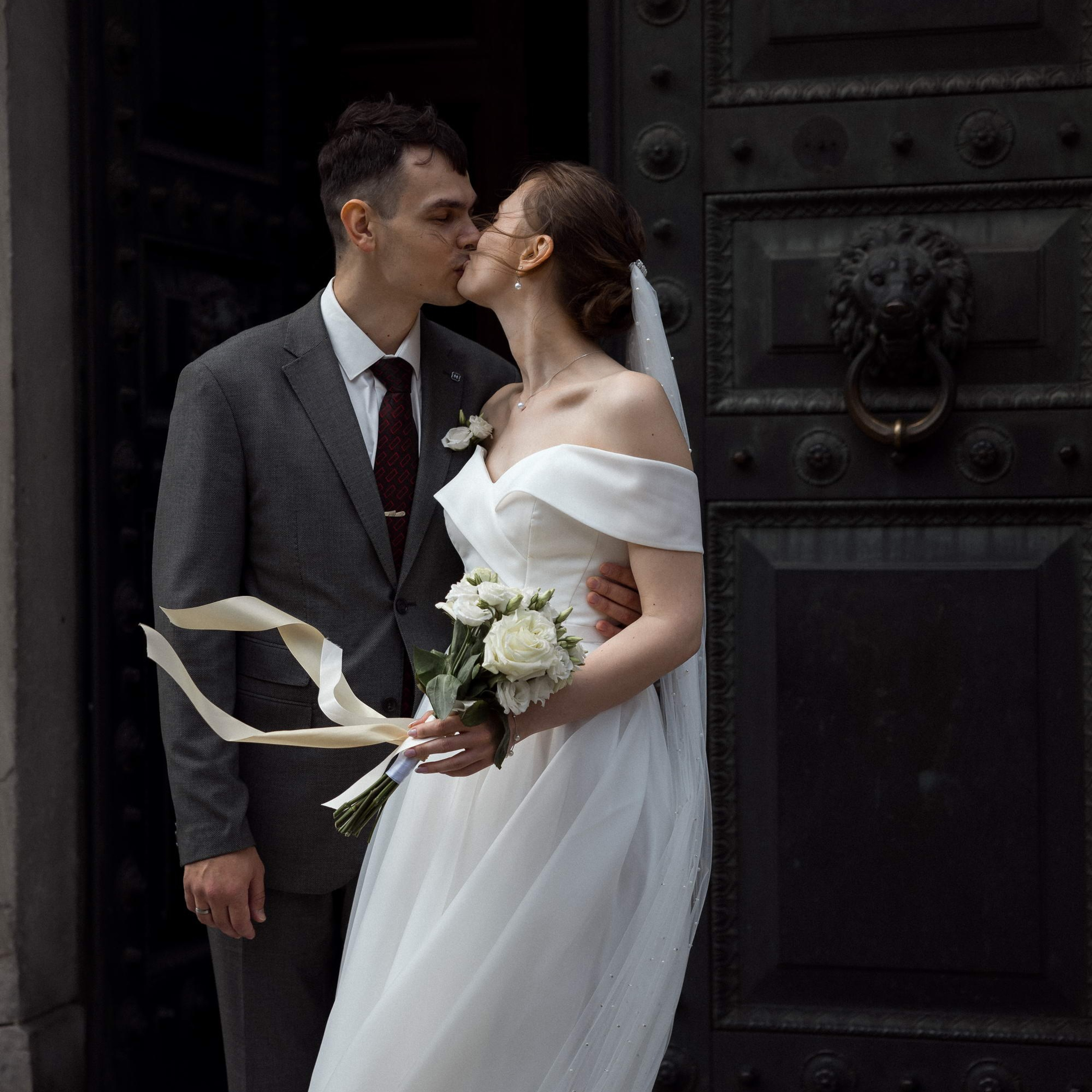 Анонс: Дарья и Владимир. Свадебный фотограф Игорь Брундасов 8PHOTO на свадьбу венчание загс СПб