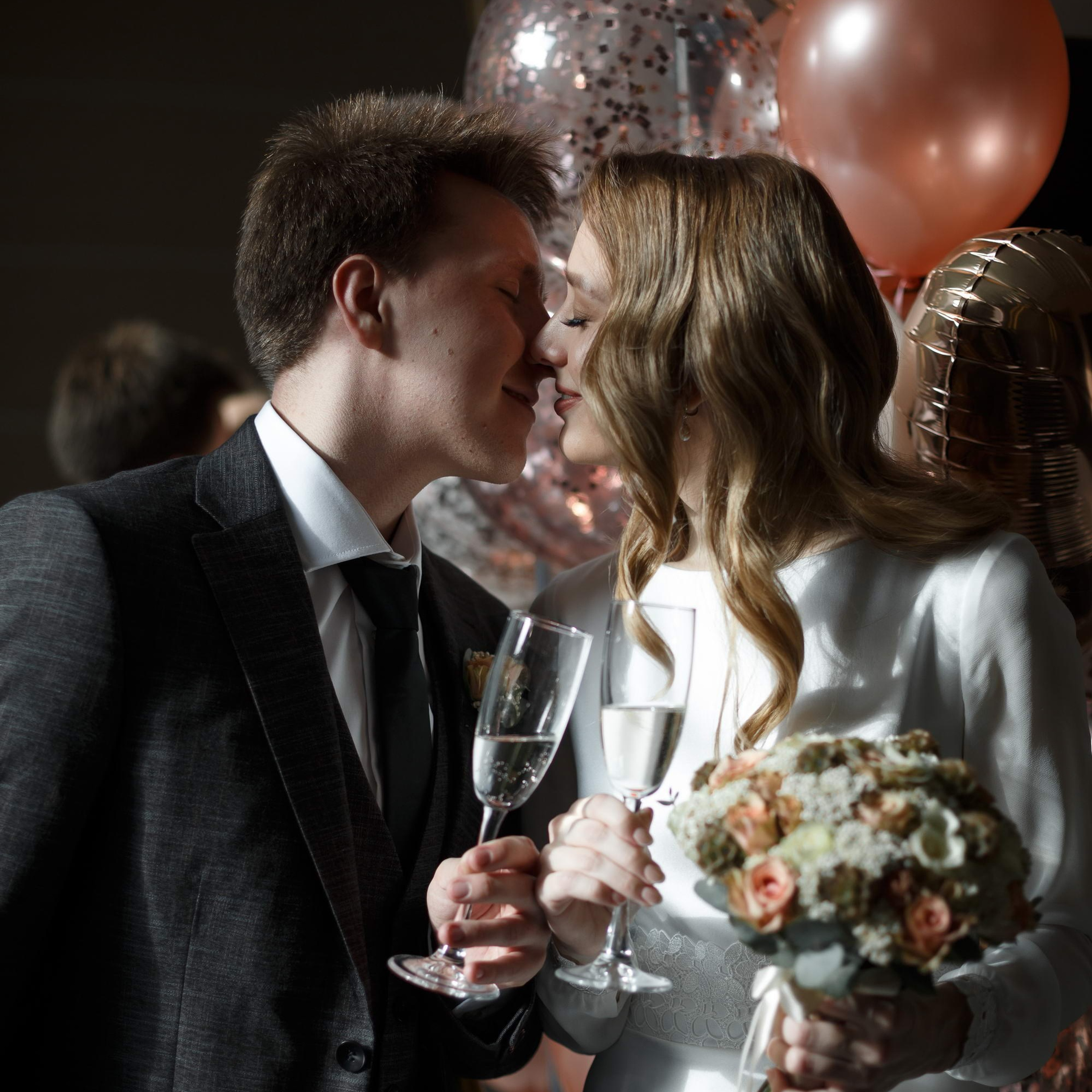 Adios Слепова