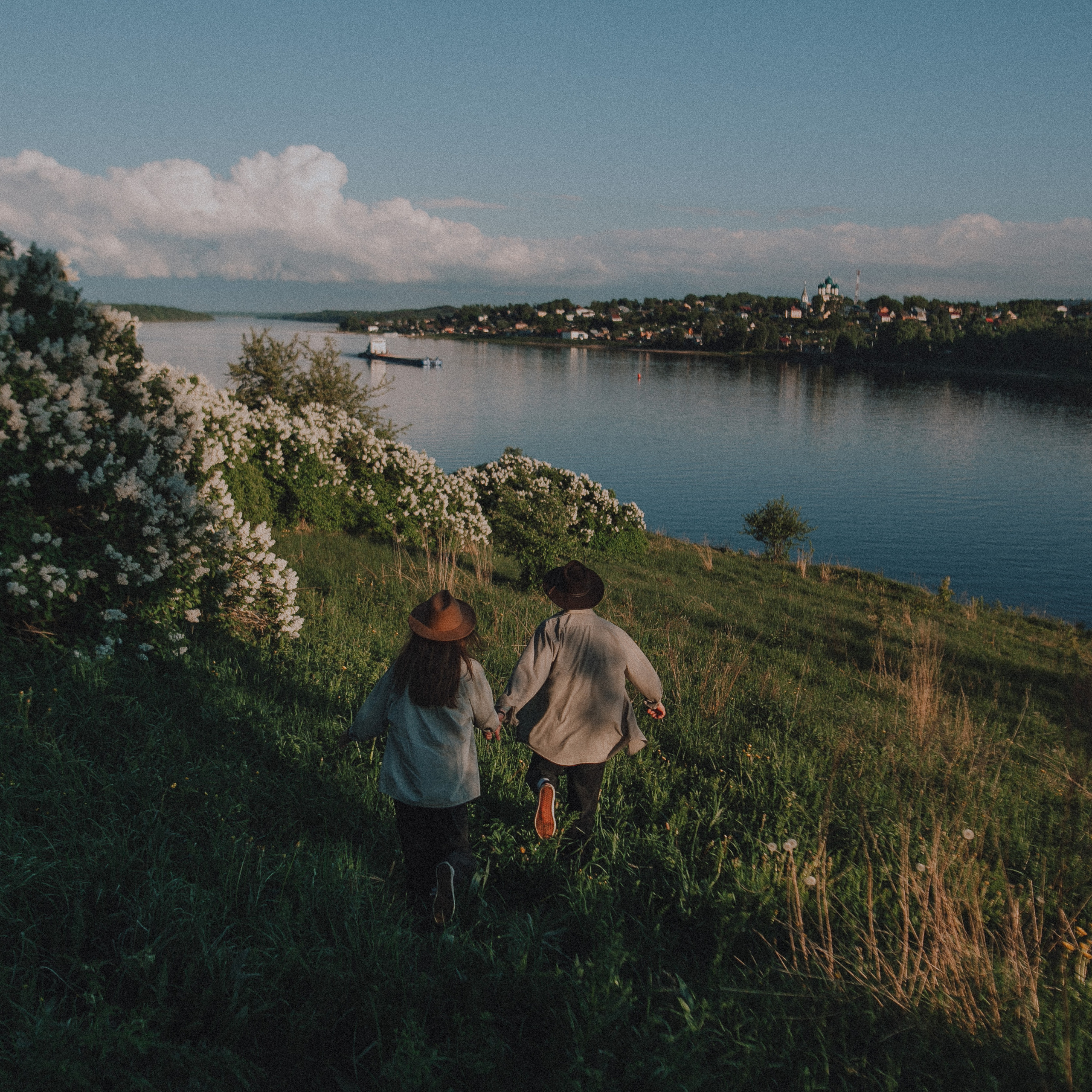 Надя и Леша