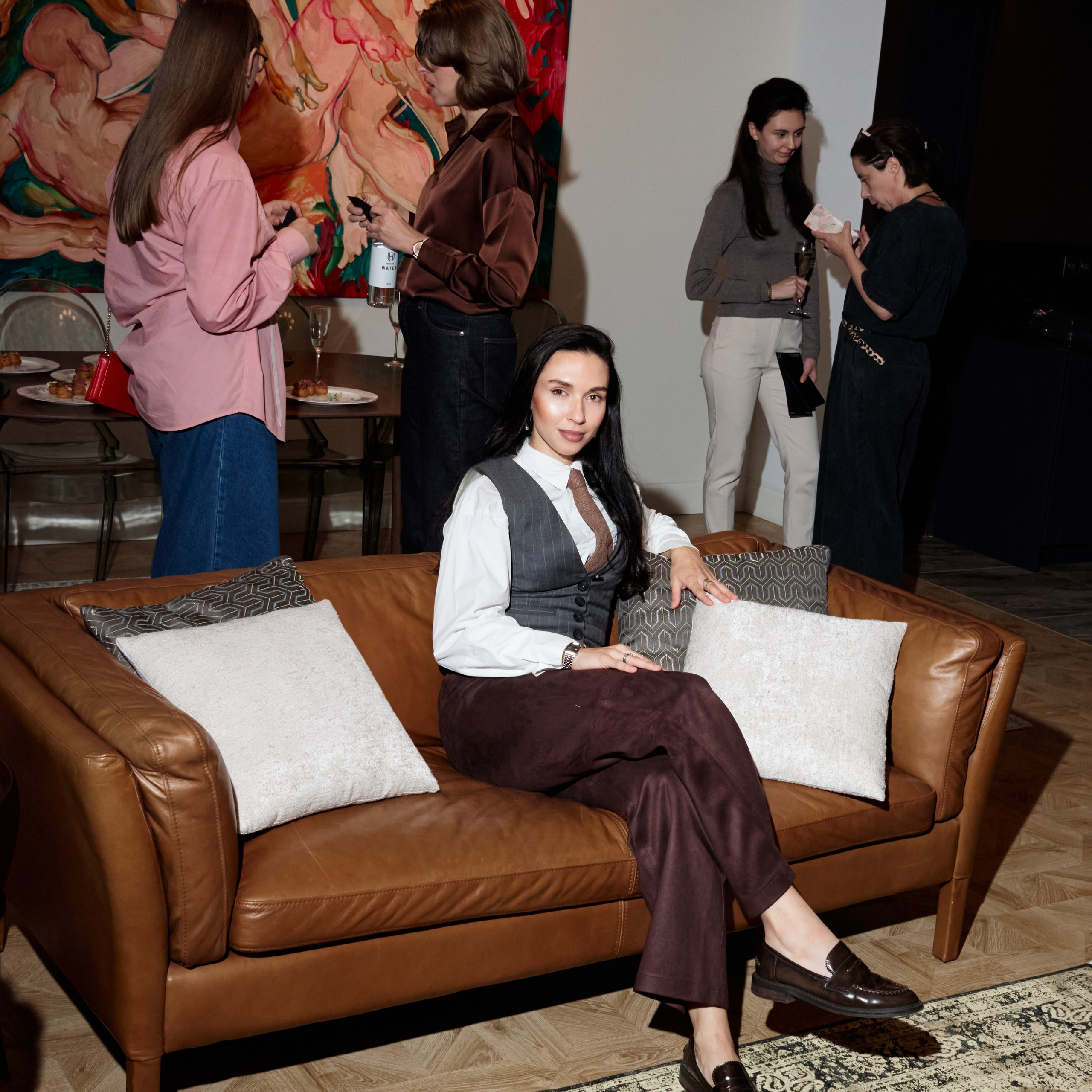 Hovard Club x Art Promenade