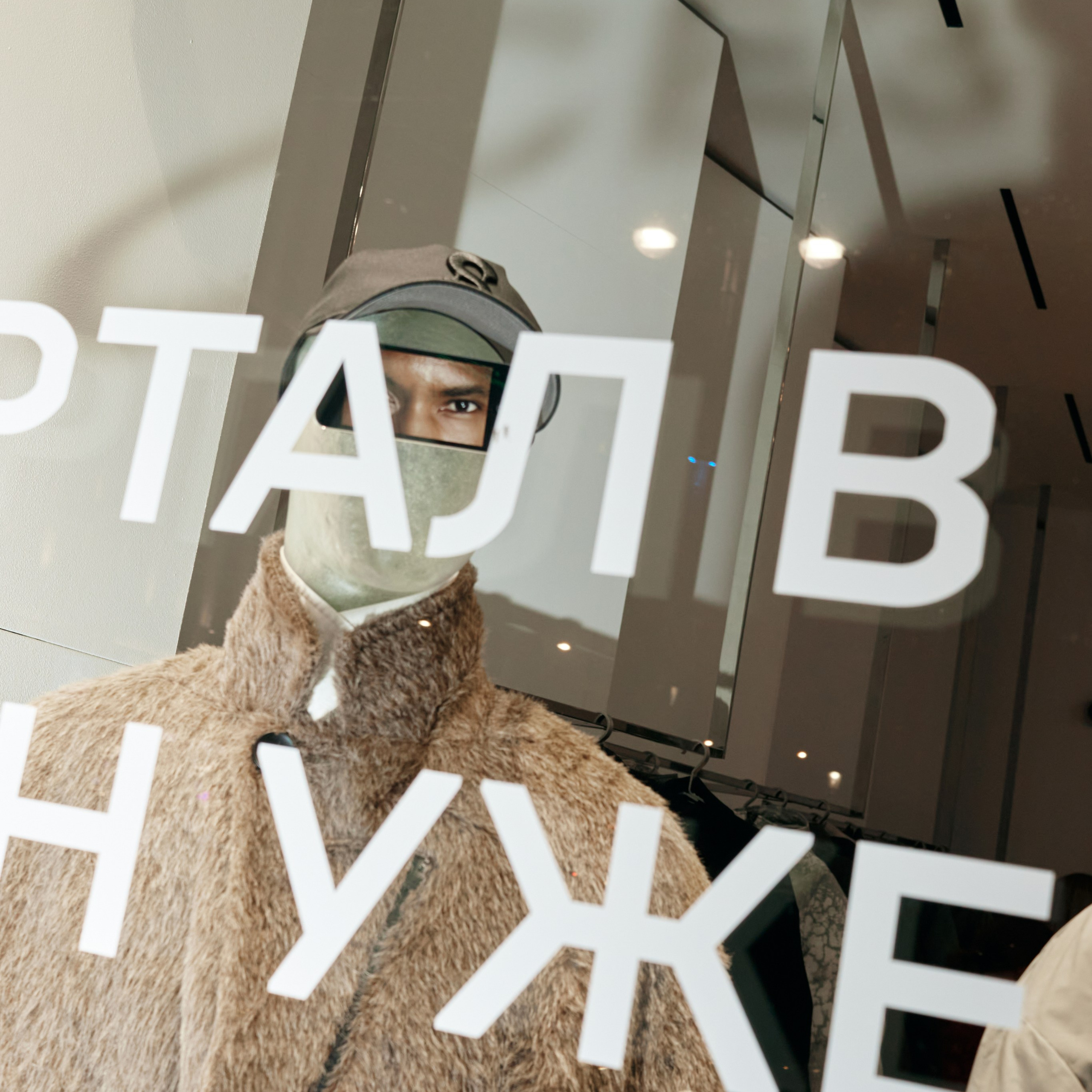 KRAKATAU | FW26