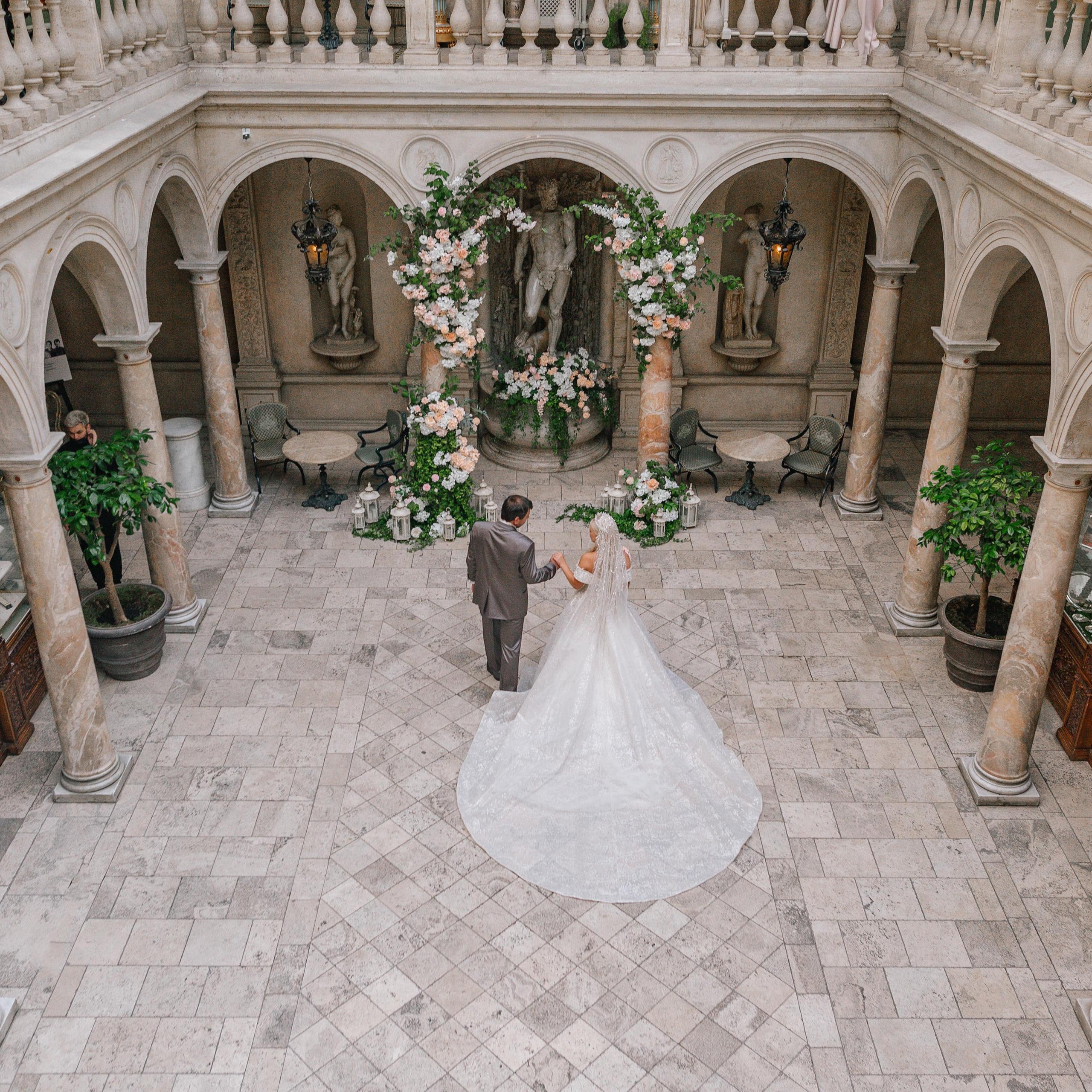 Свадьба в ресторане Турадот