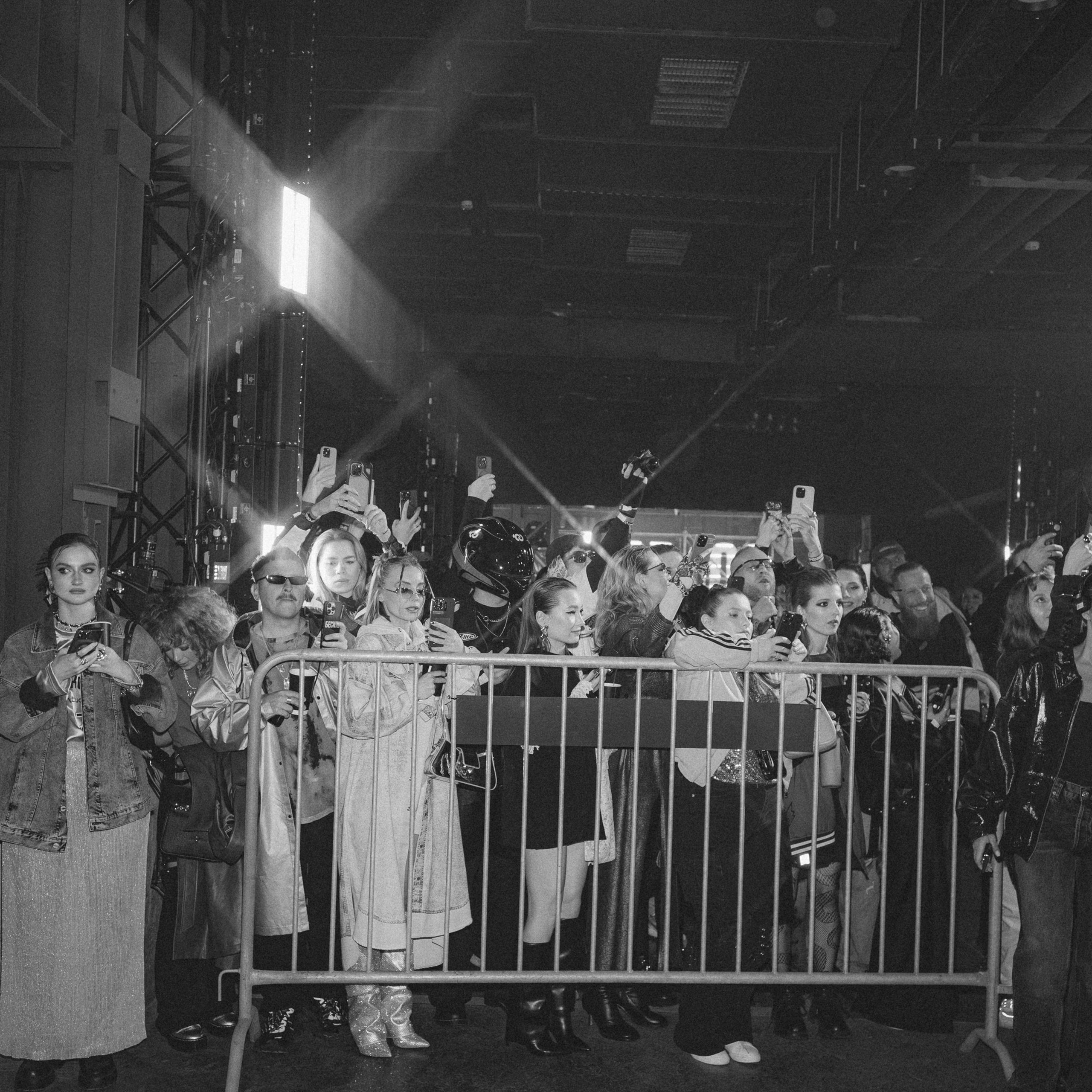 Top 100 Awards' 25. Свадебный и портретный фотограф в Москве Сергей Бузин