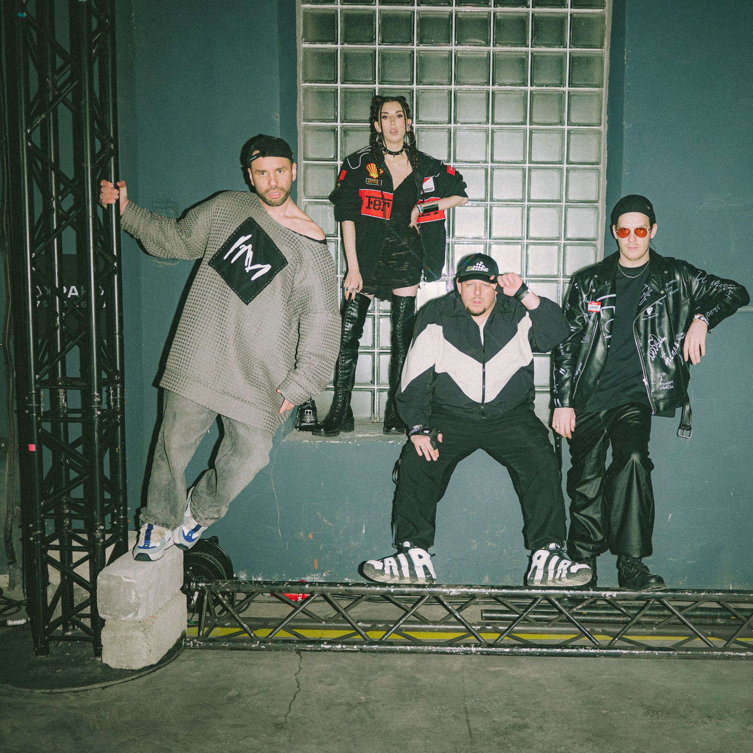 Top 100 Awards' 25. Свадебный и портретный фотограф в Москве Сергей Бузин