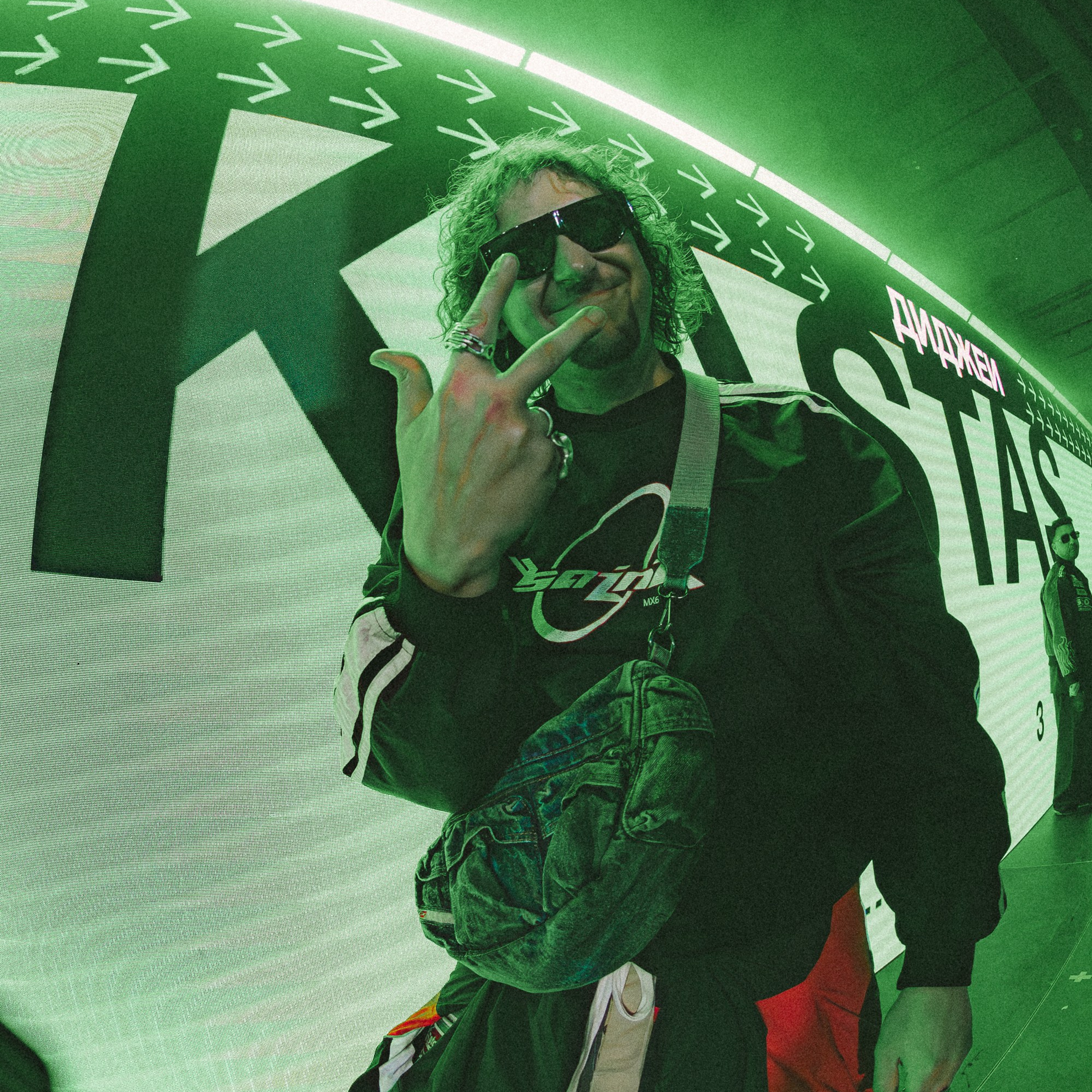 Top 100 Awards' 25. Свадебный и портретный фотограф в Москве Сергей Бузин