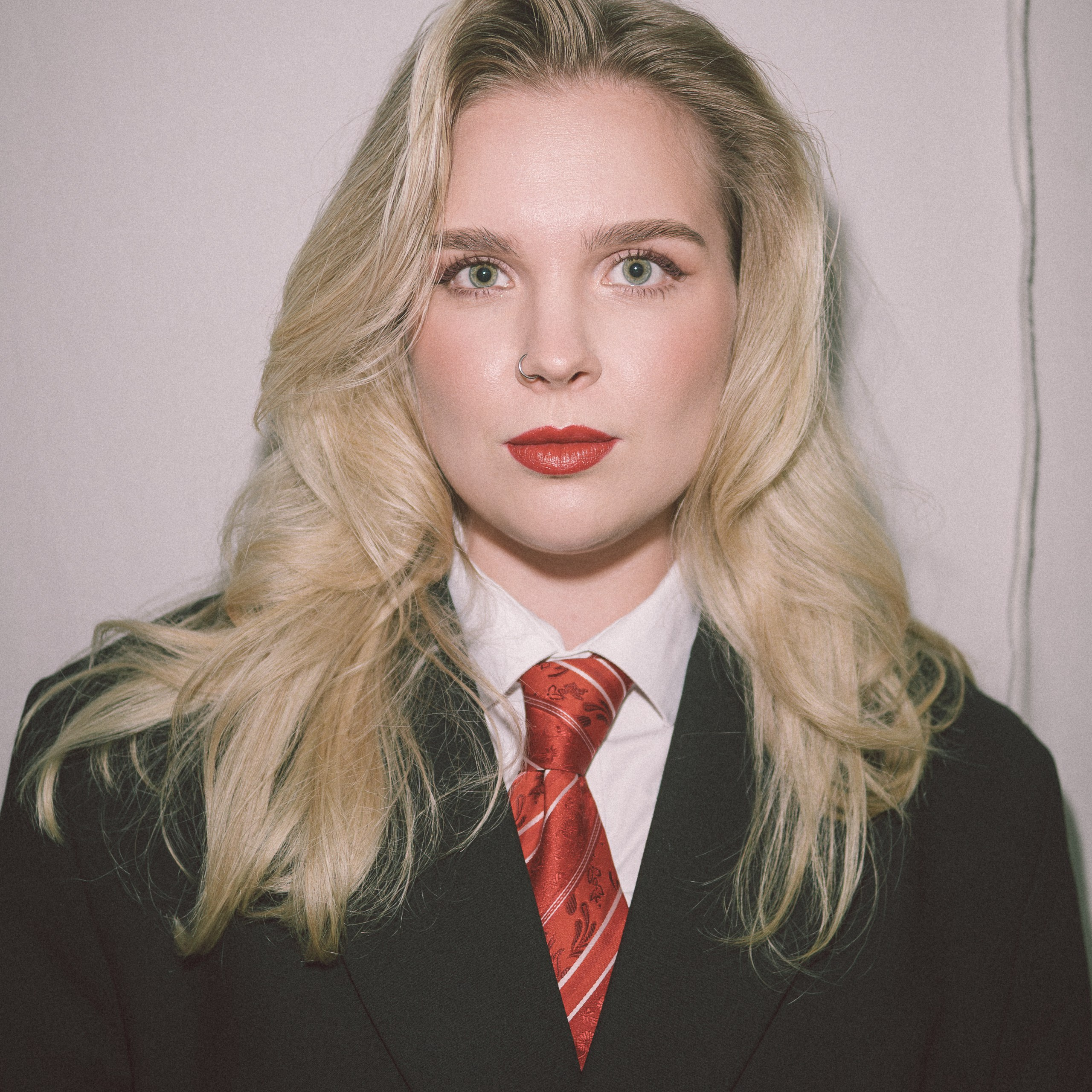 Top 100 Awards' 26. Свадебный и портретный фотограф в Москве Сергей Бузин