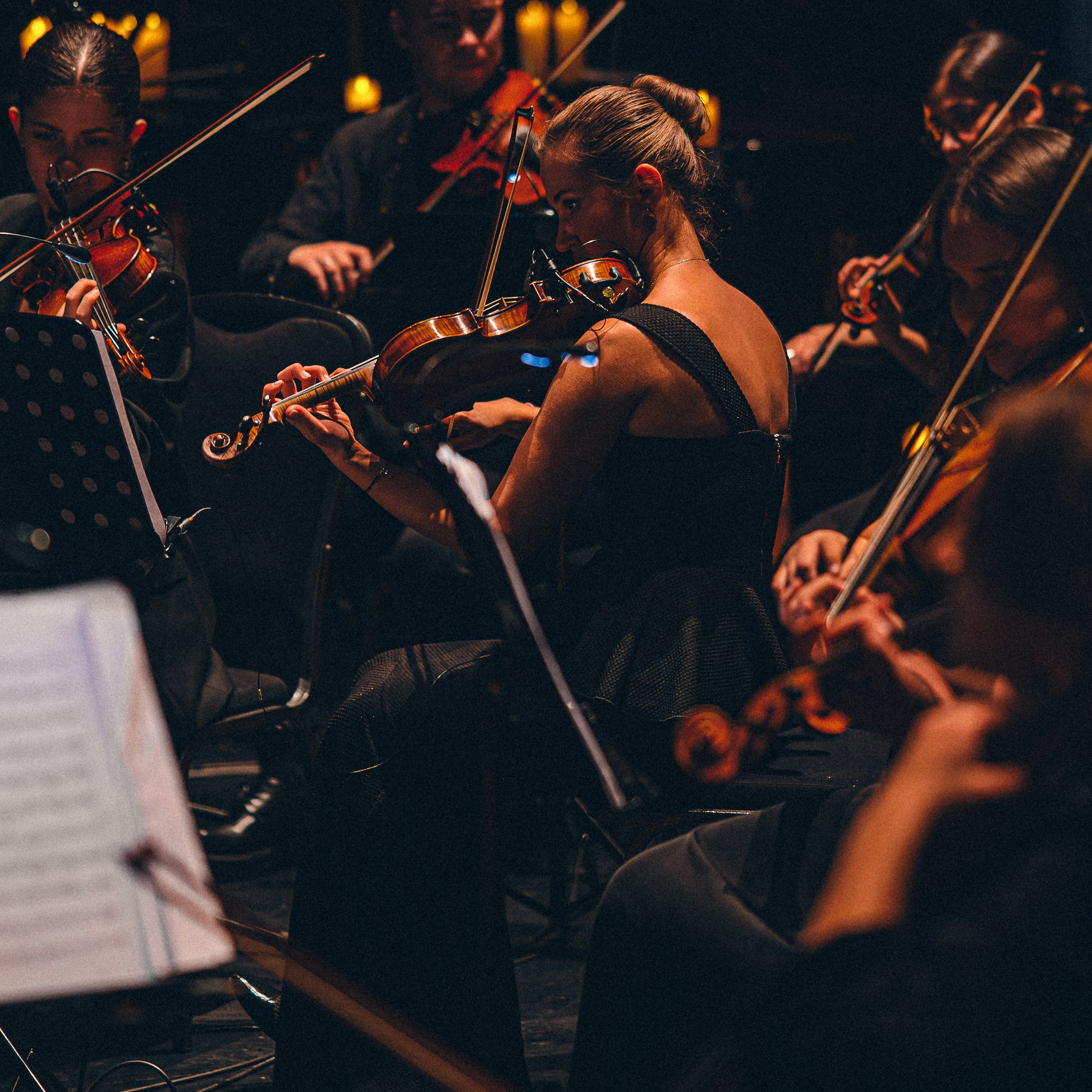 Muse. Оркестр со свечами. Свадебный и портретный фотограф в Москве Сергей Бузин