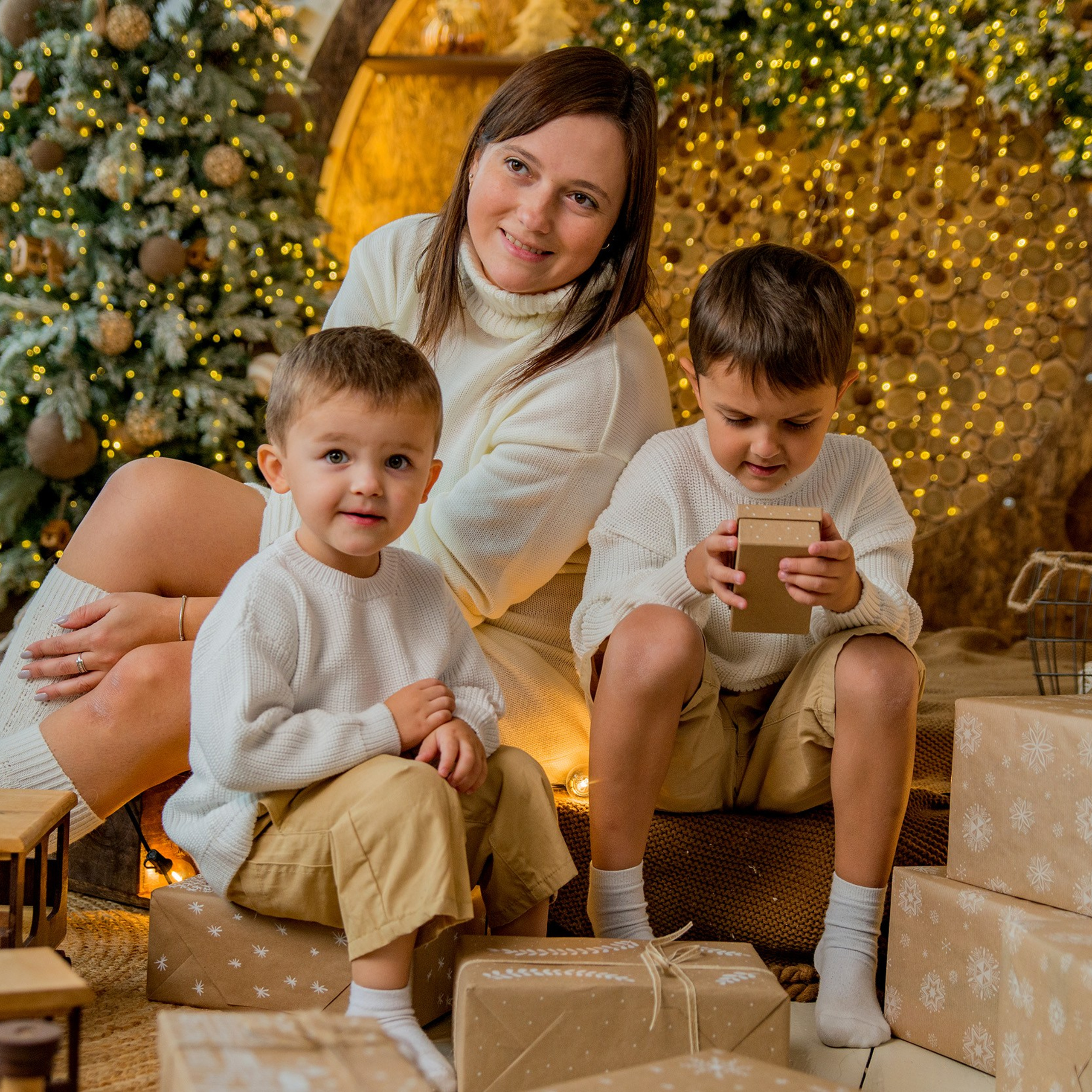 Мама и сыновья