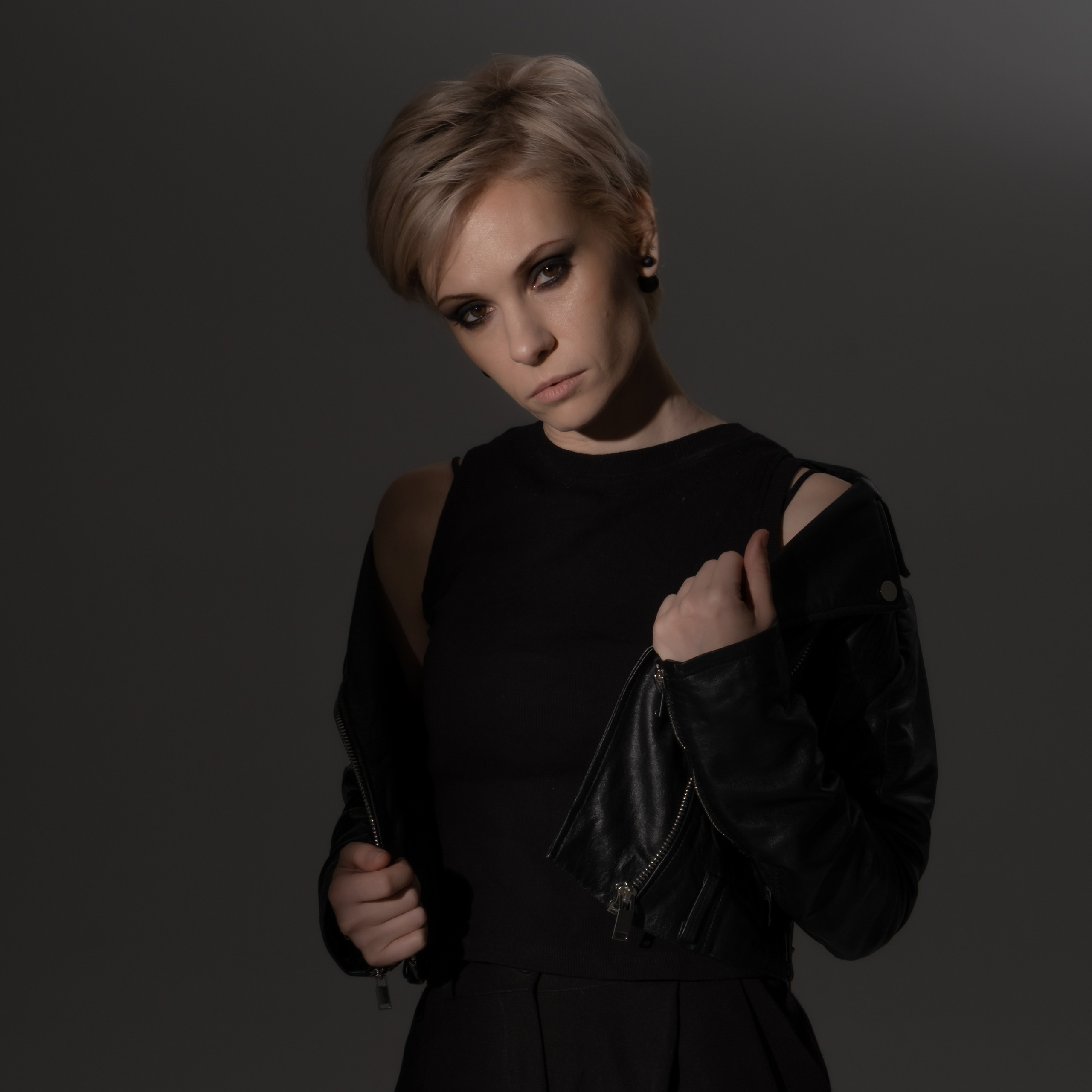 Фотограф и графический дизайнер Любовь Потапова. Любовь Потапова