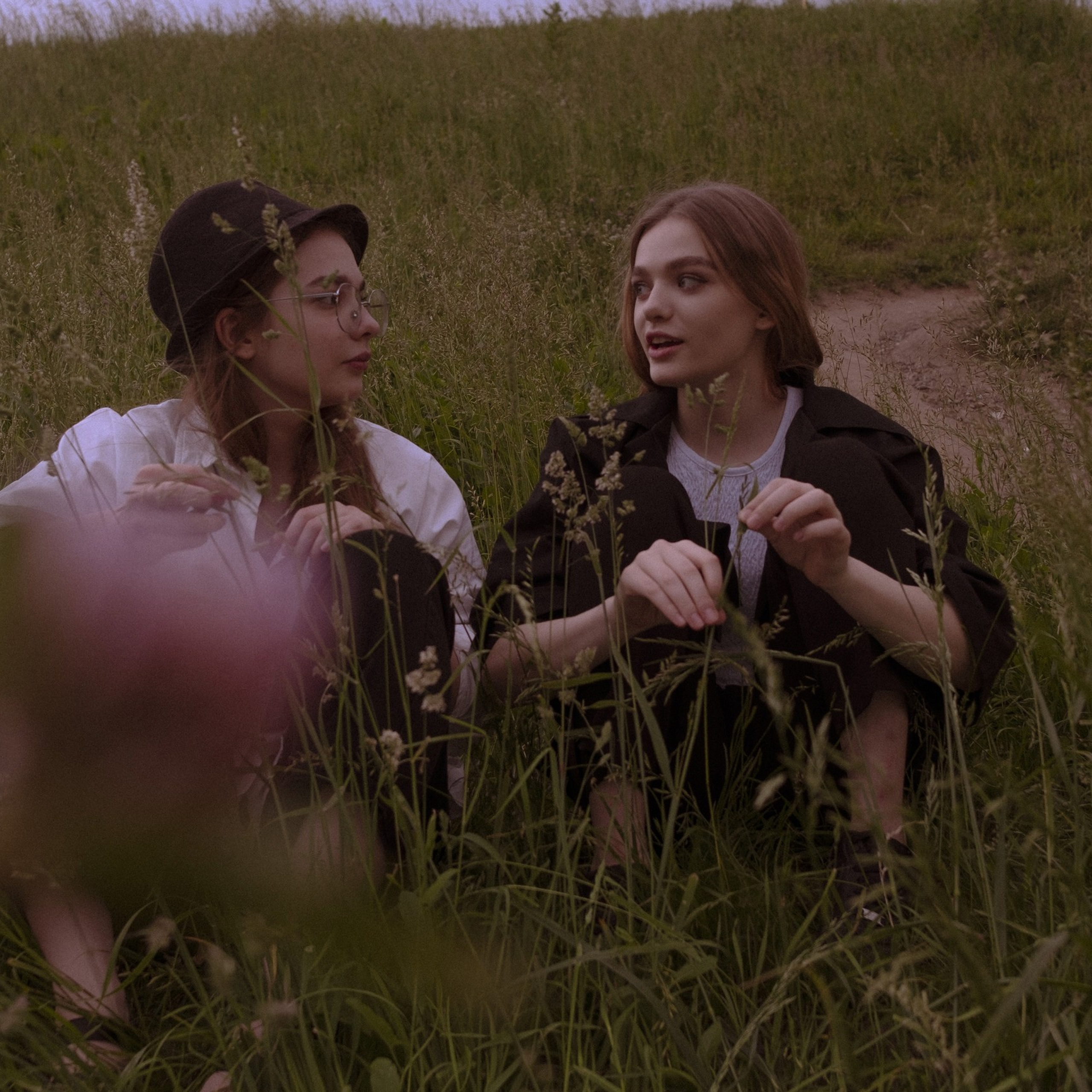 Сестры в&nbsp;мае