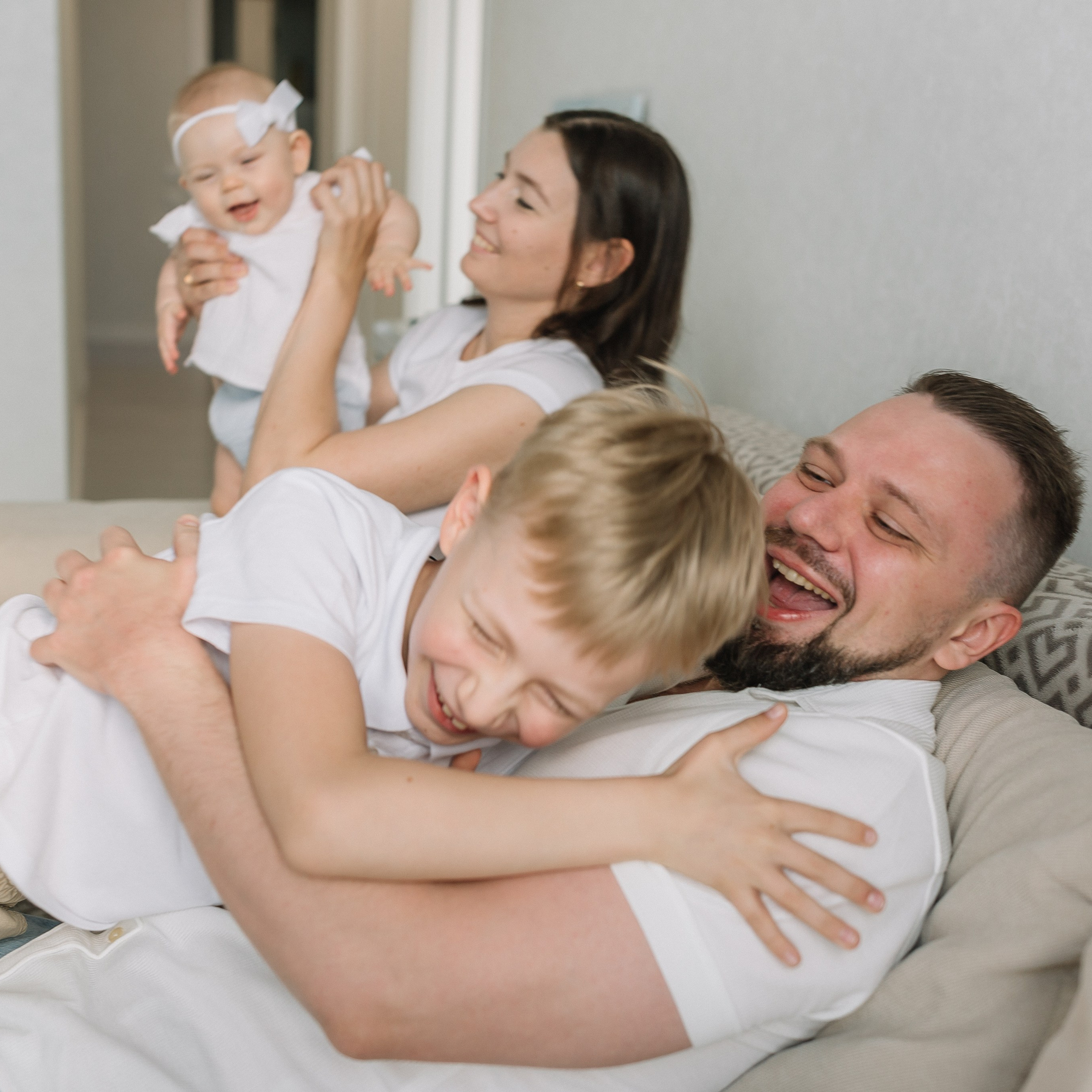 Тима, Мила, Алёша, Алисия домашняя