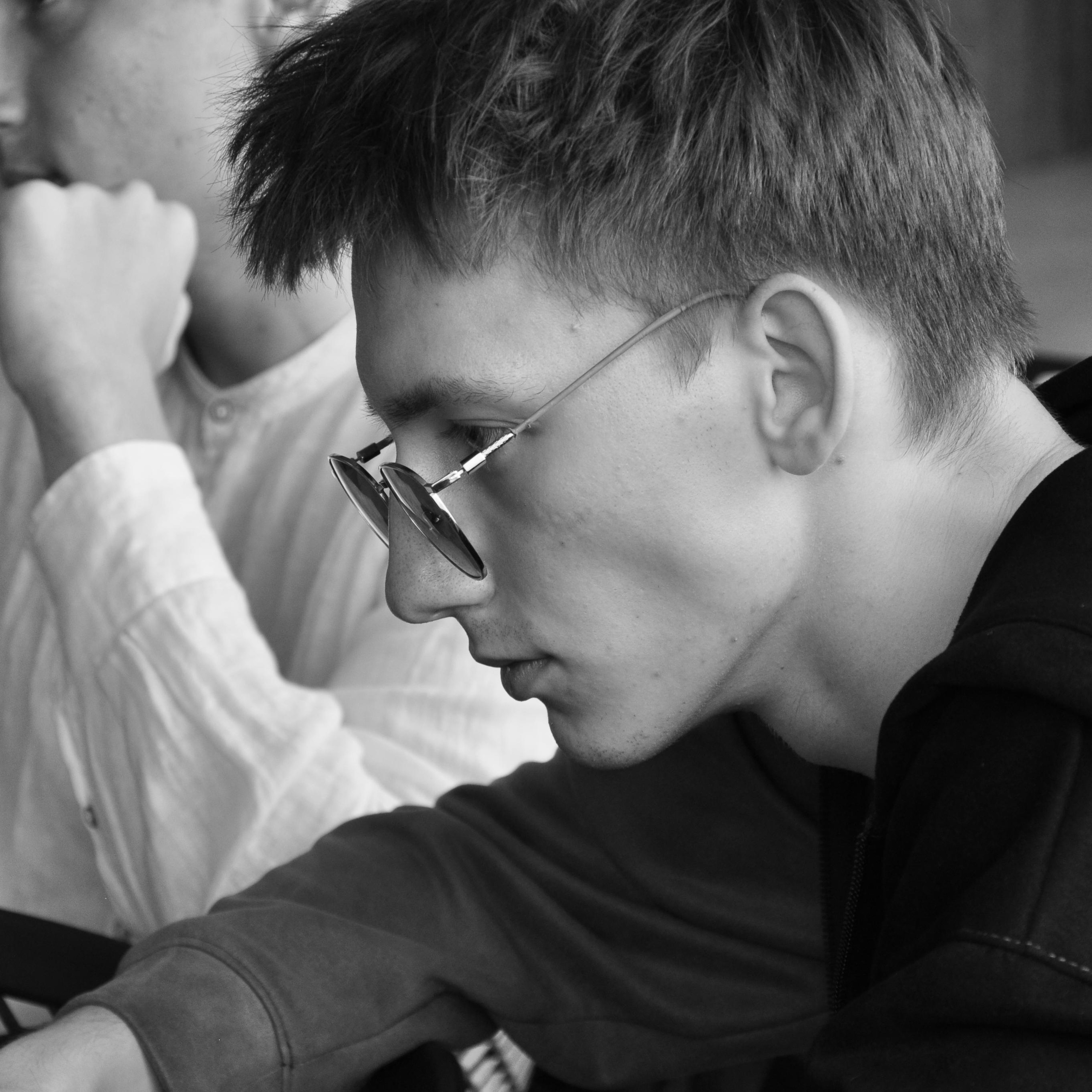 Отзывы о портретном фотографе Клейчине Егоре. Реальные мнения клиентов. Съемка портретных фотографий в Краснодаре Егор Клейчин