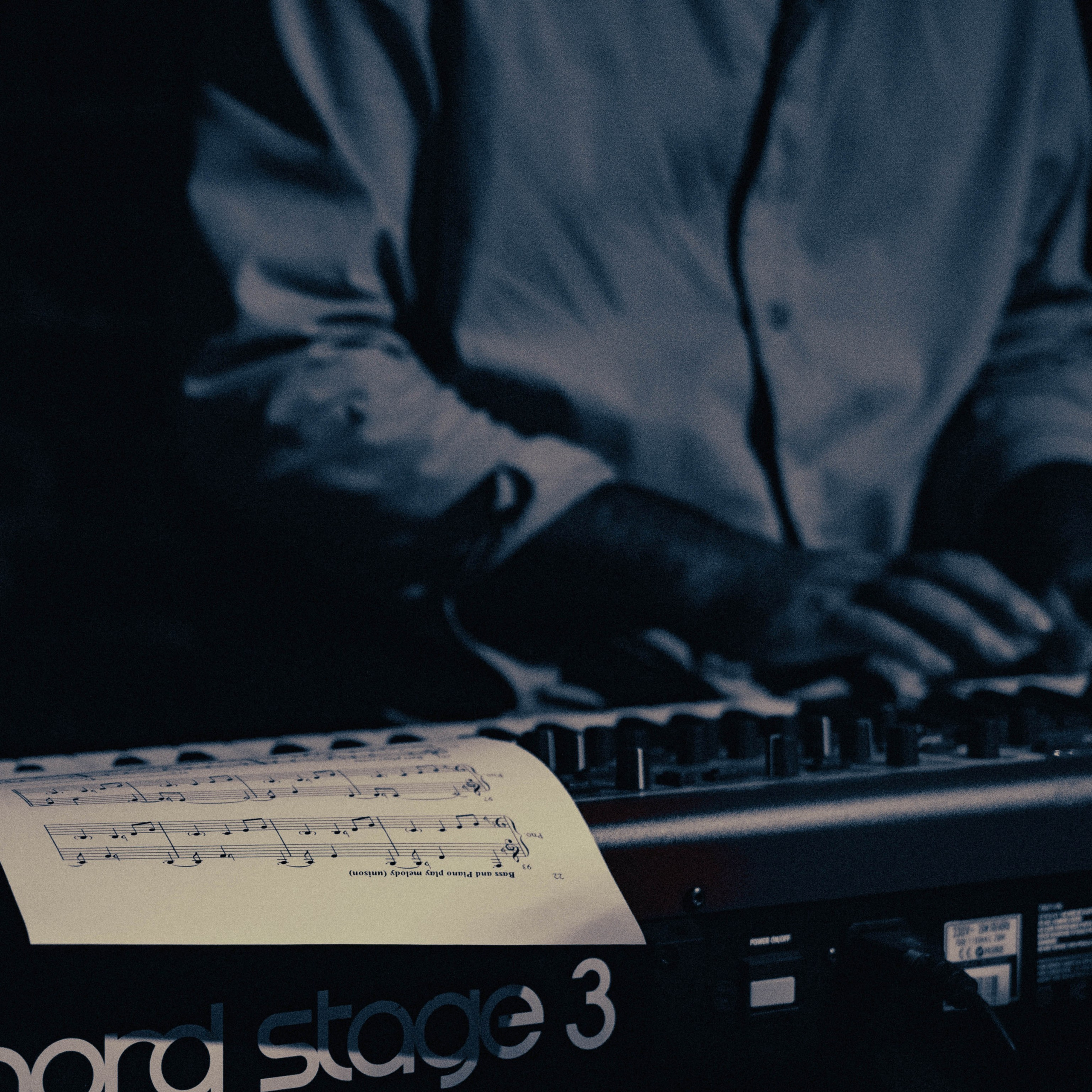 Тони, Хассан, Артем