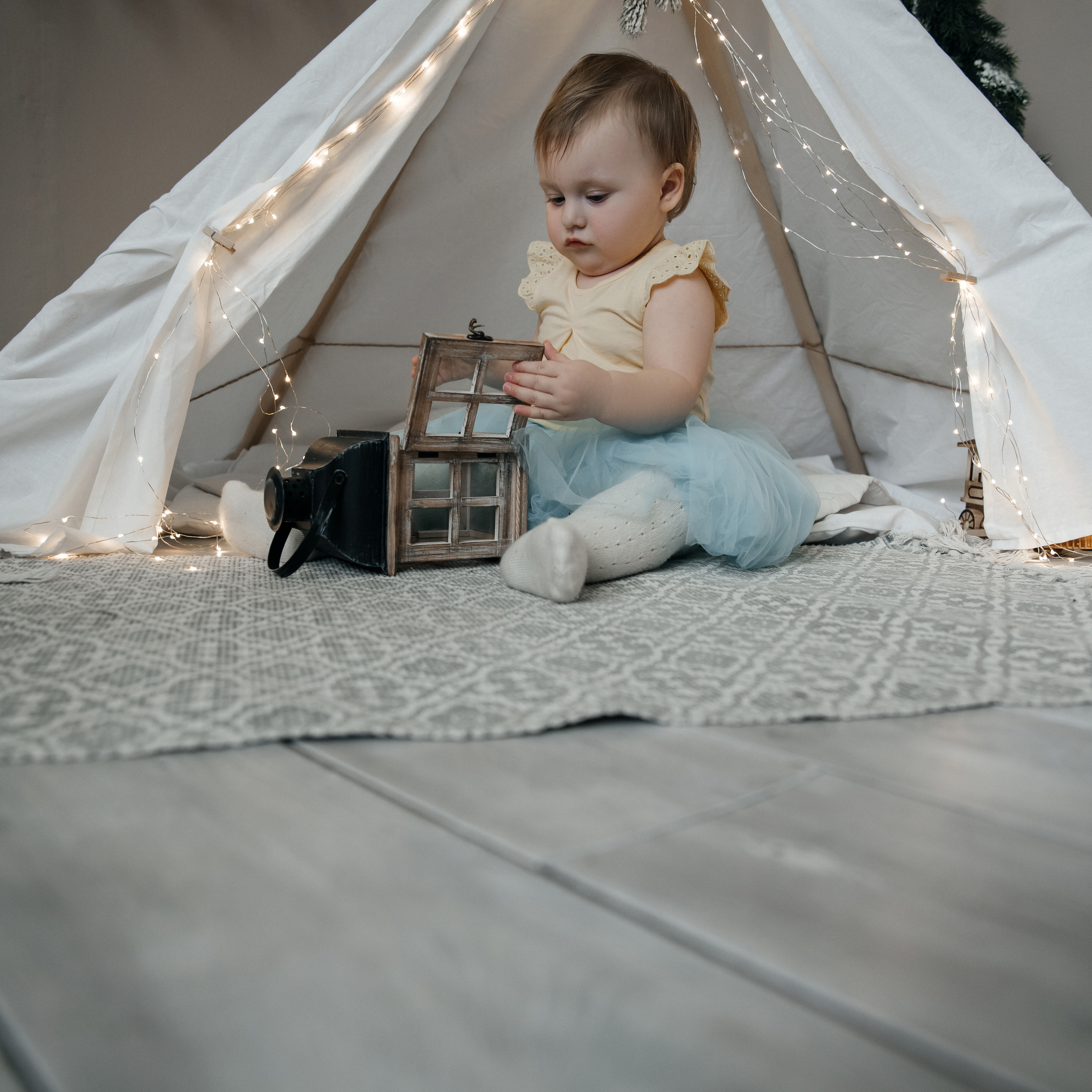 Милаше годик