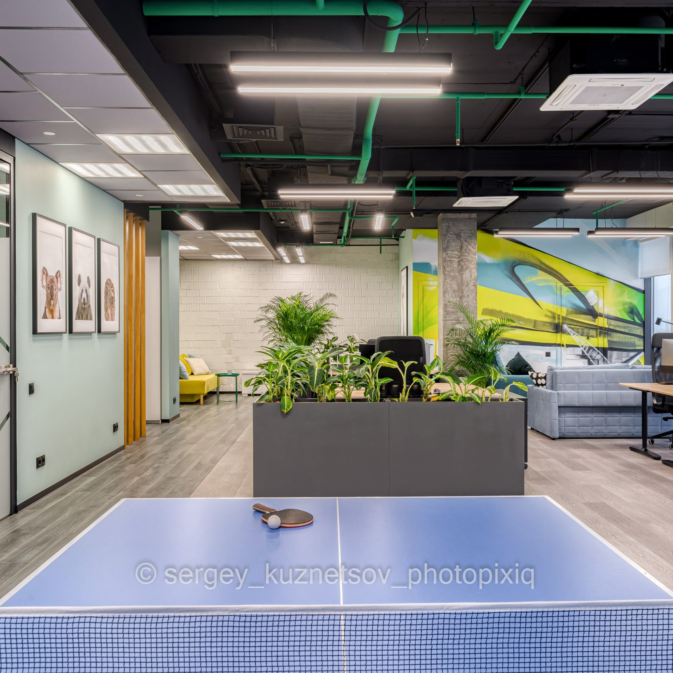 Интерьерная фотосъёмка офиса для портфолио ST-Buro