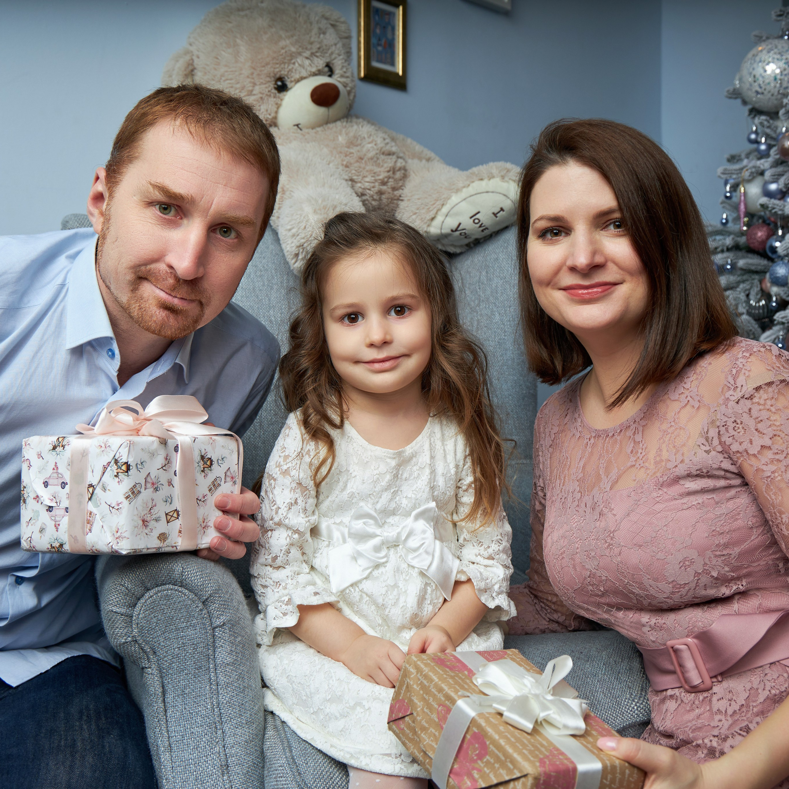 Новогодняя фотосессия для счастливой семьи