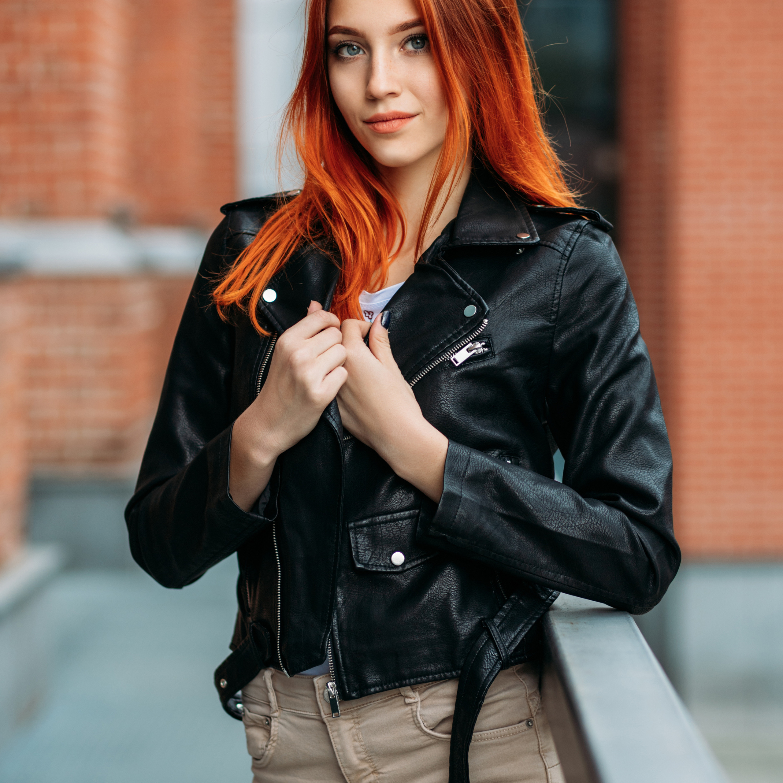 Женский портрет