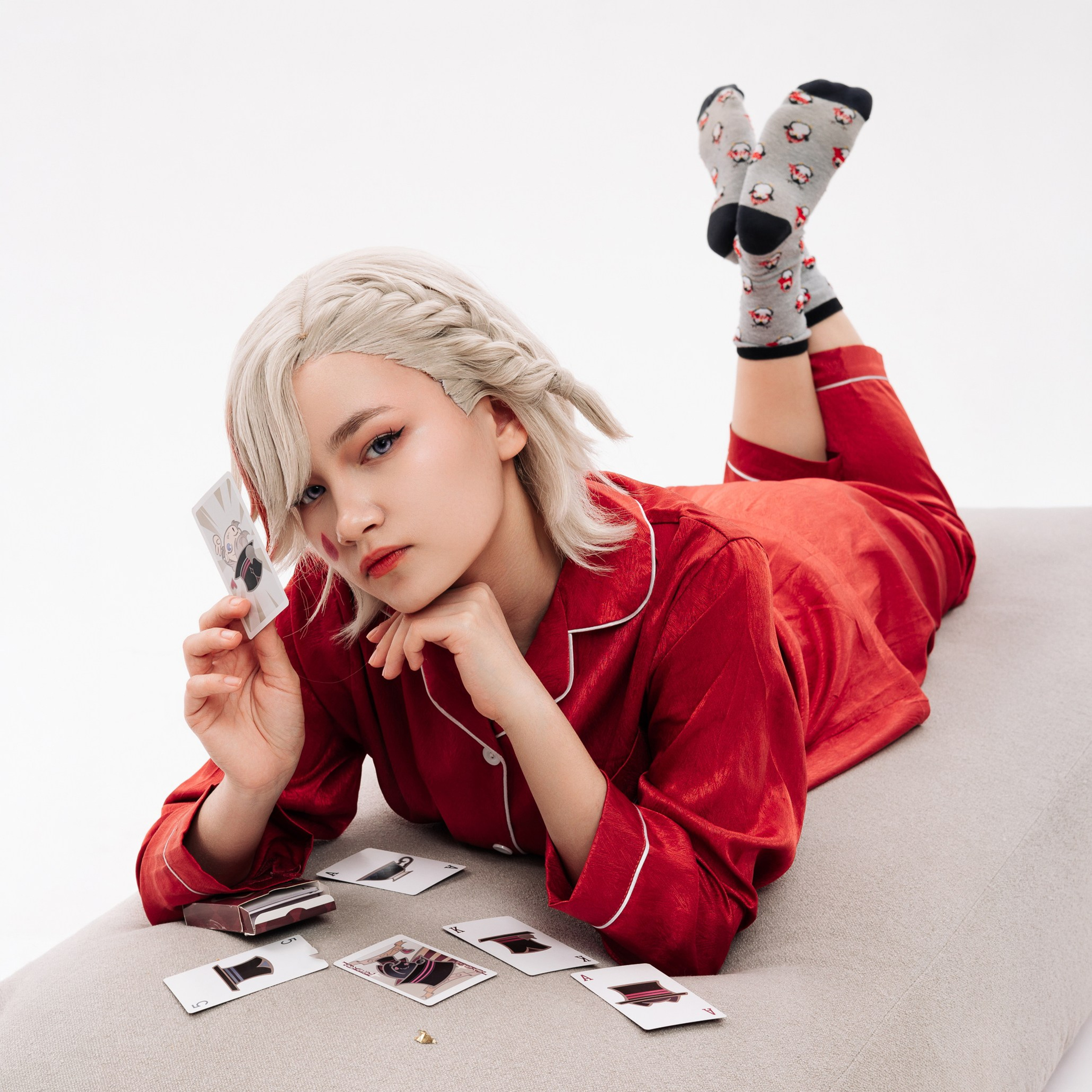 Genshin Impact пижамная съёмка студия