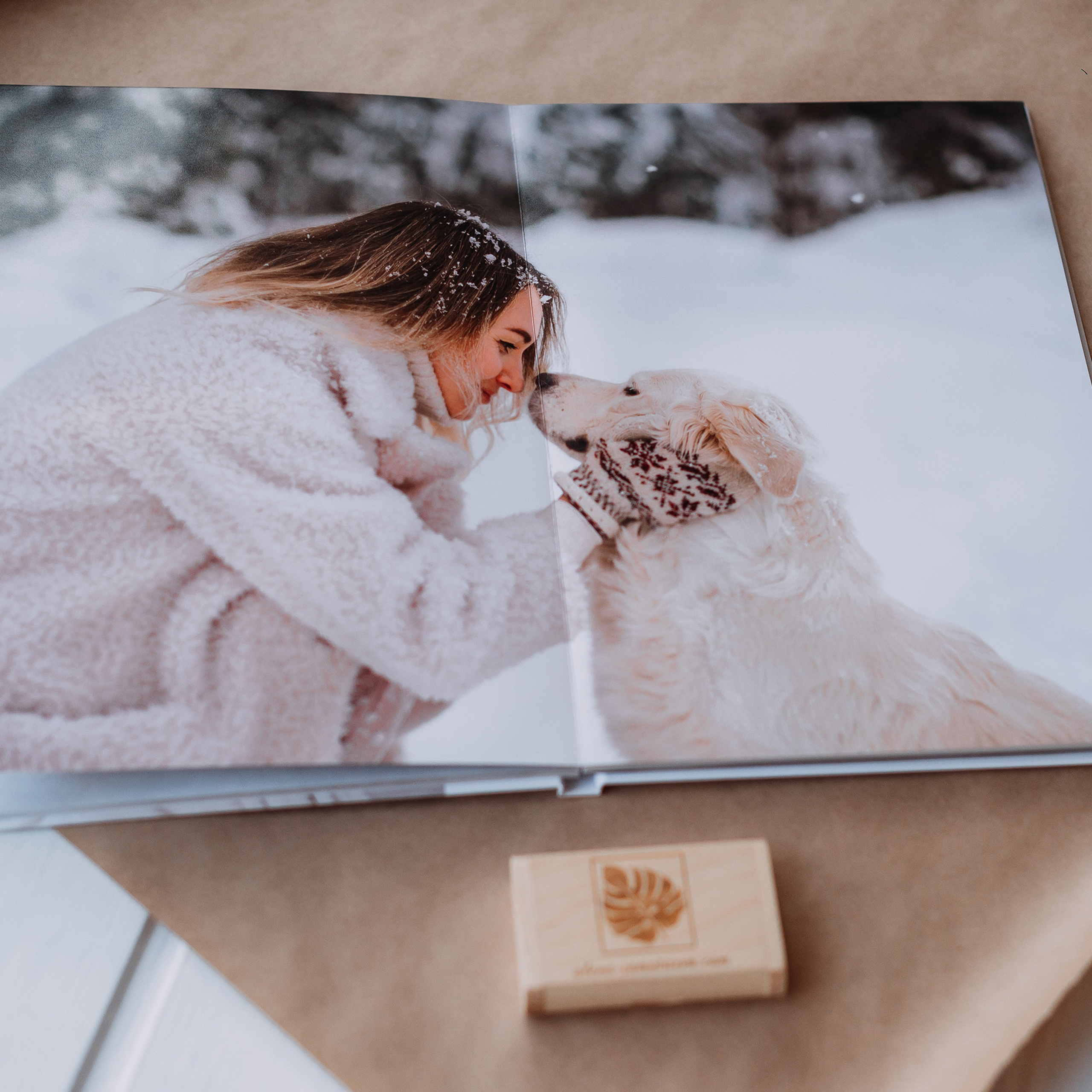 Страницы в ламинации. Свадебный фотограф Алёна Замотаева
