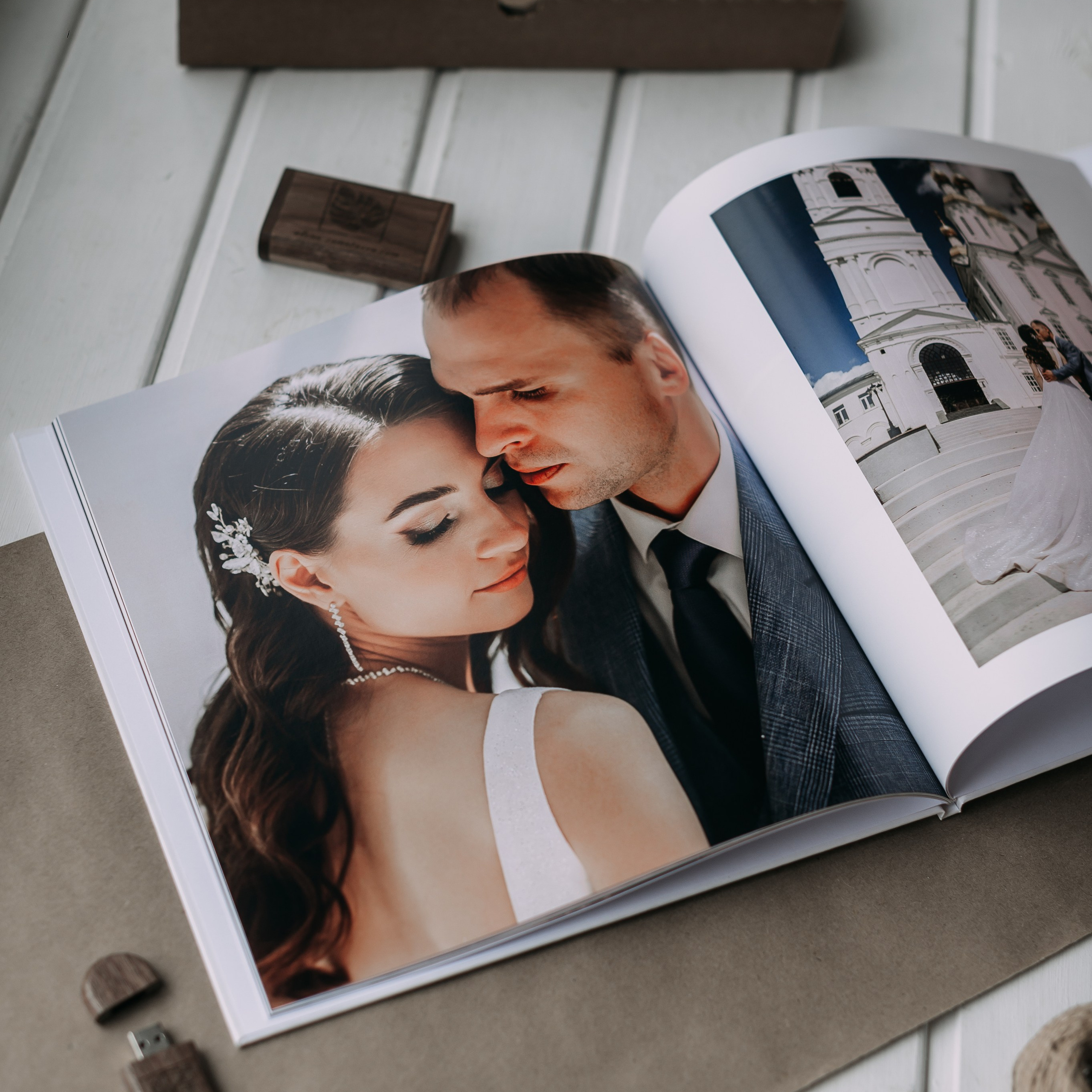 Тонкие страницы. Свадебный фотограф Алёна Замотаева