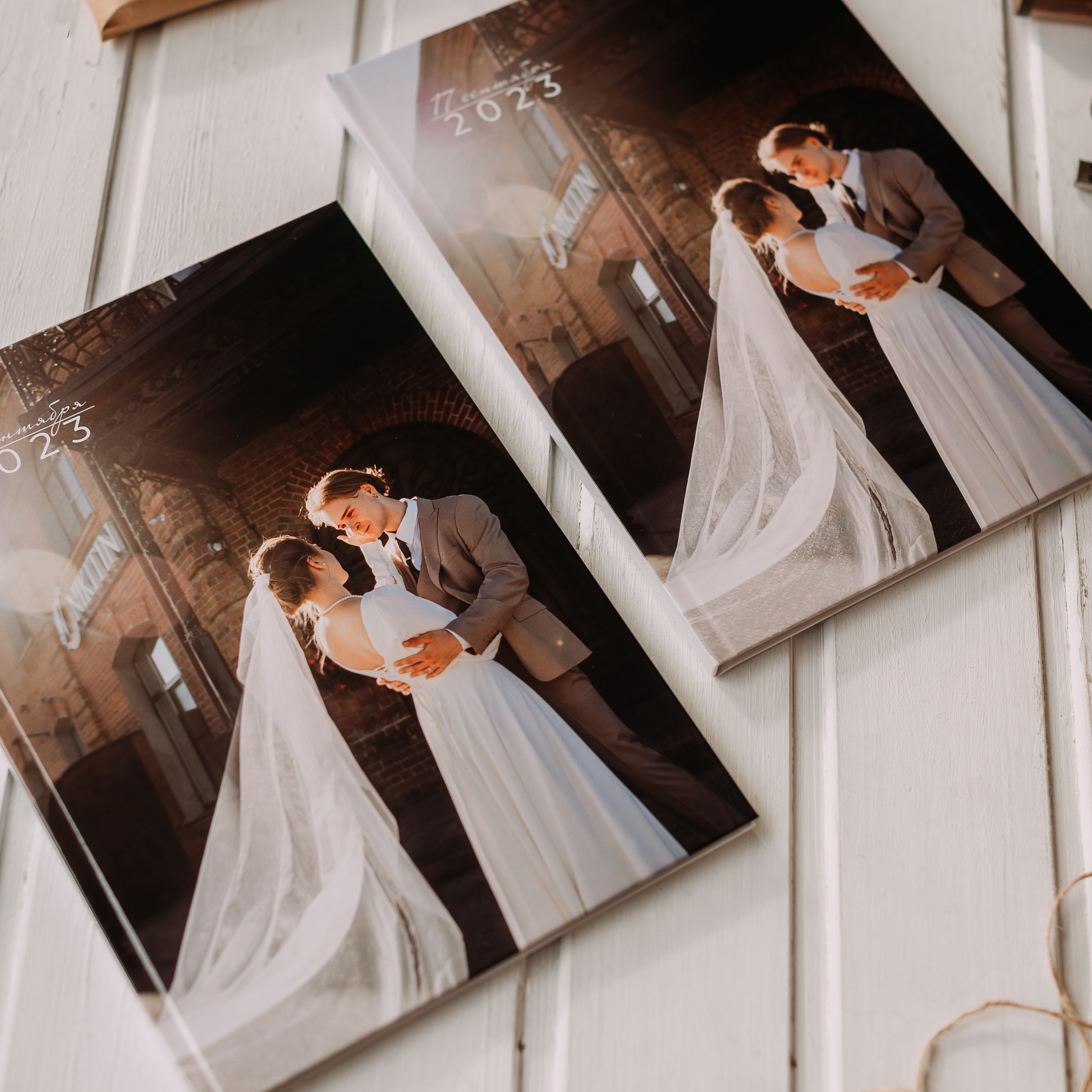 Страницы в ламинации. Свадебный фотограф Алёна Замотаева
