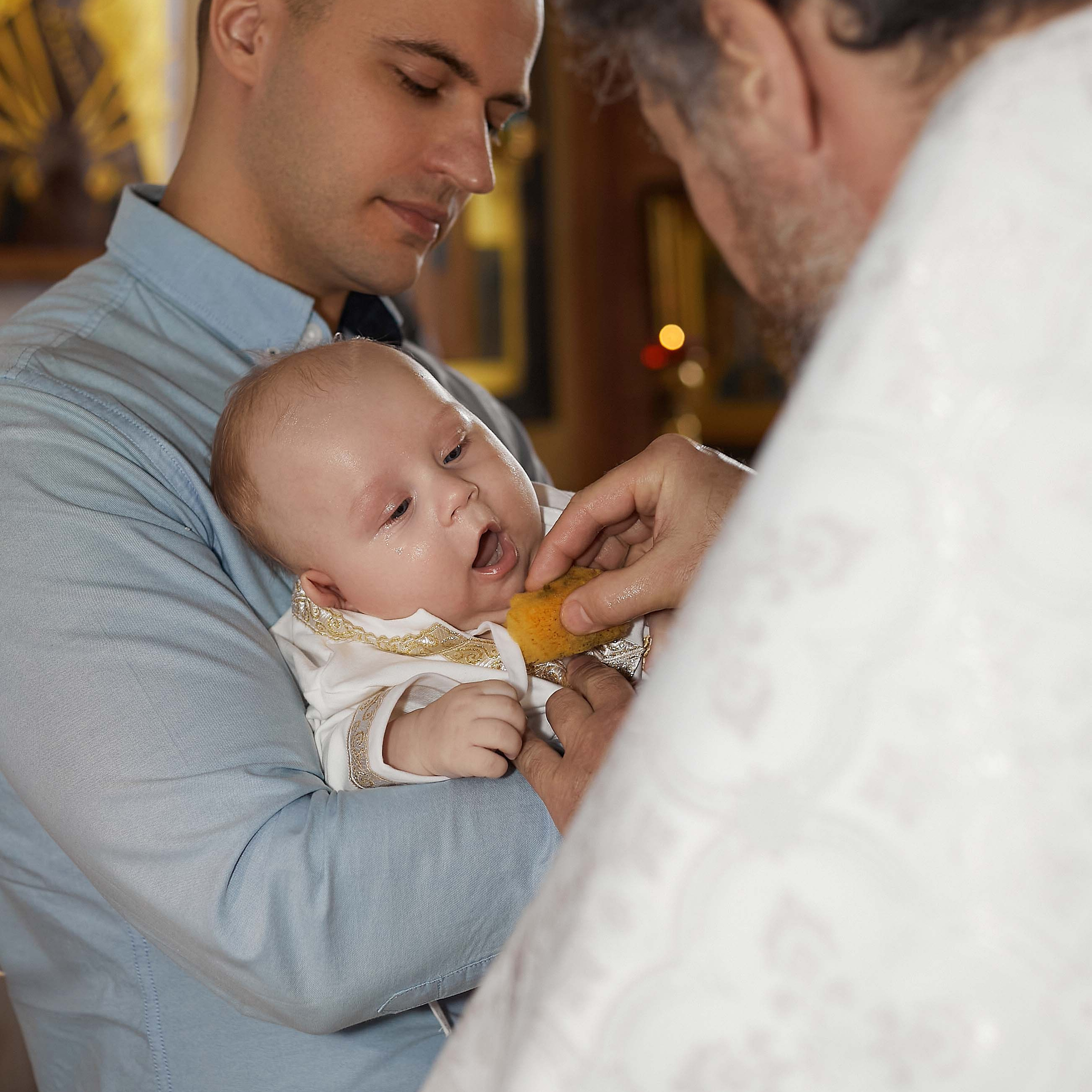 Таинство Крещения