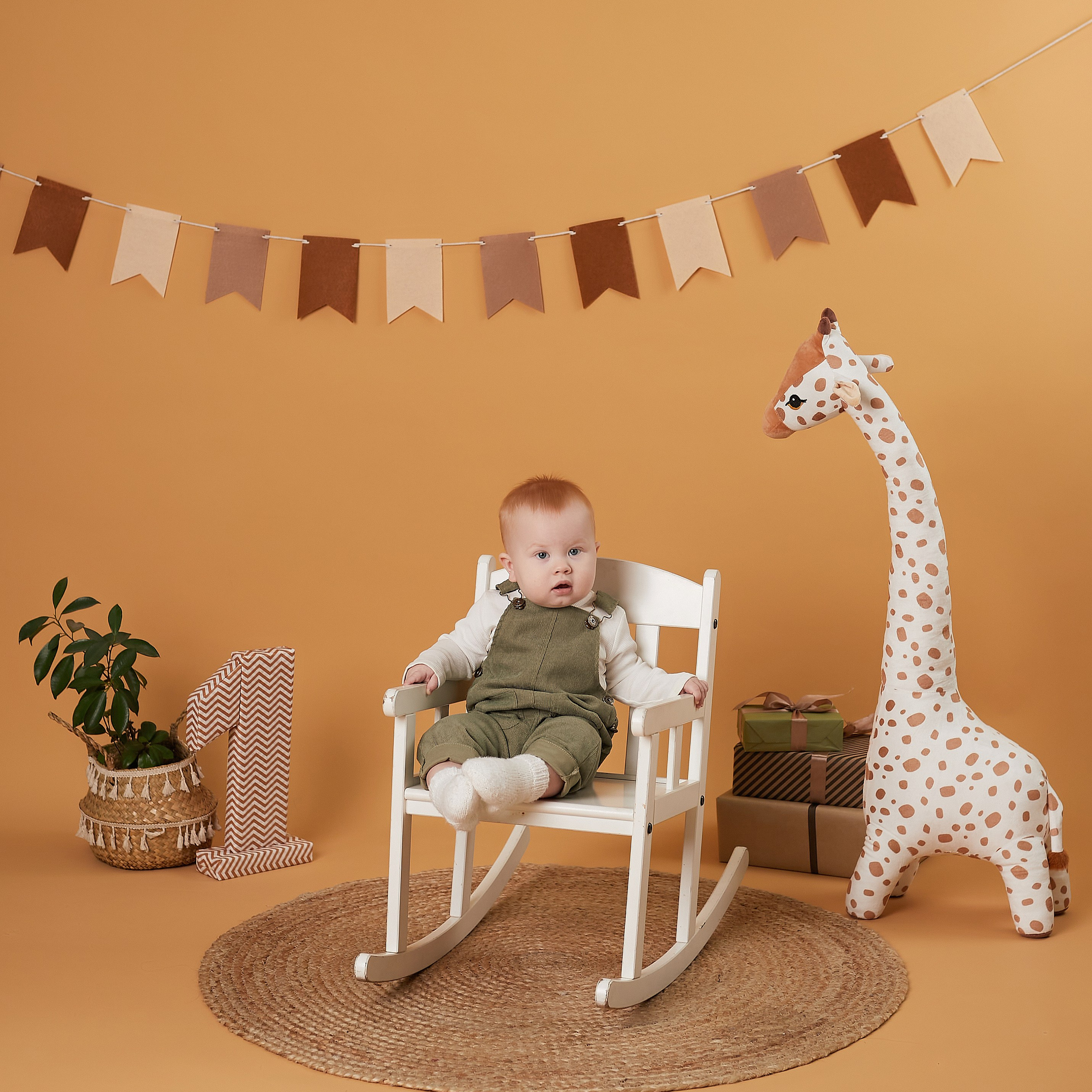 Первый год малыша (годовасие)