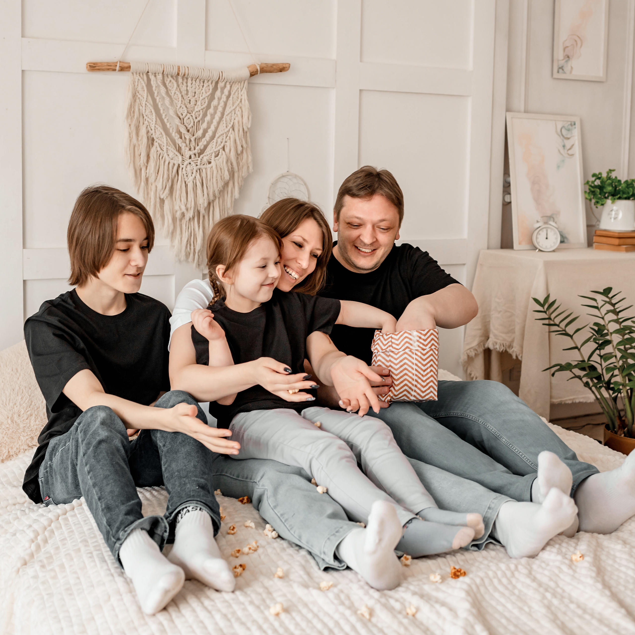 Студийные семейные фотосъемки