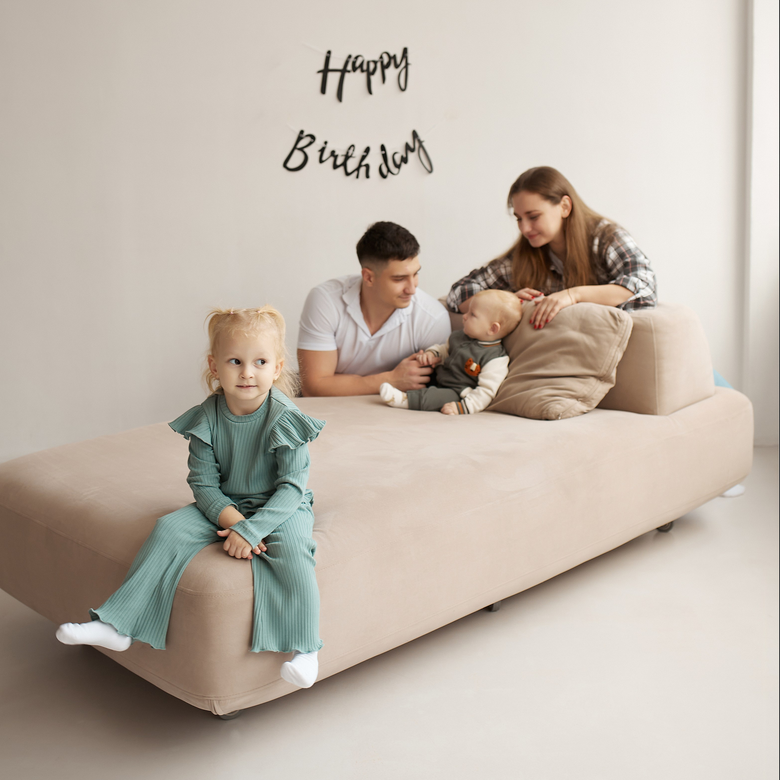 Студийные семейные фотосъемки