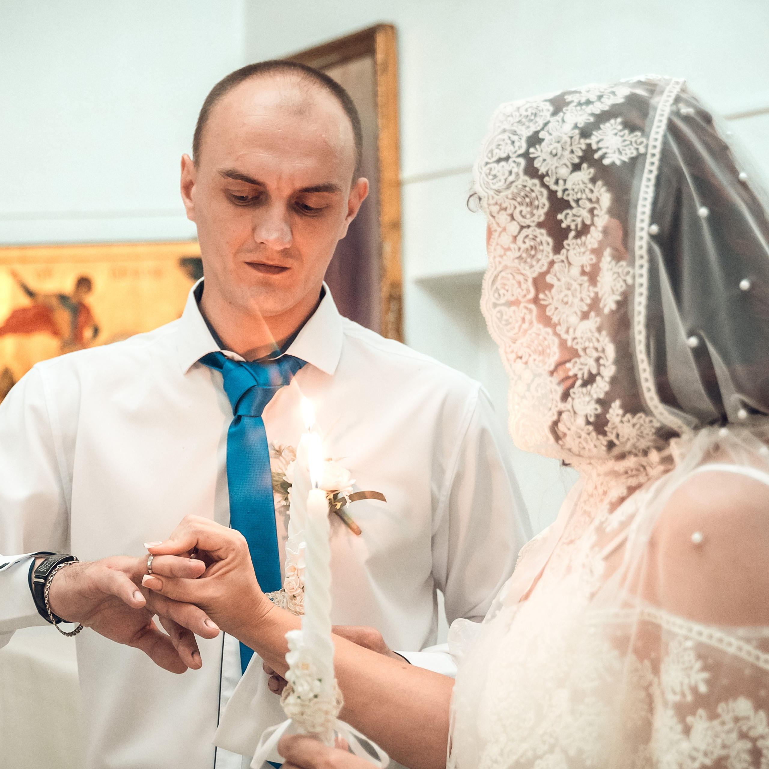 Таинство Венчания Алексея и Юлии в храмеРождества Христова