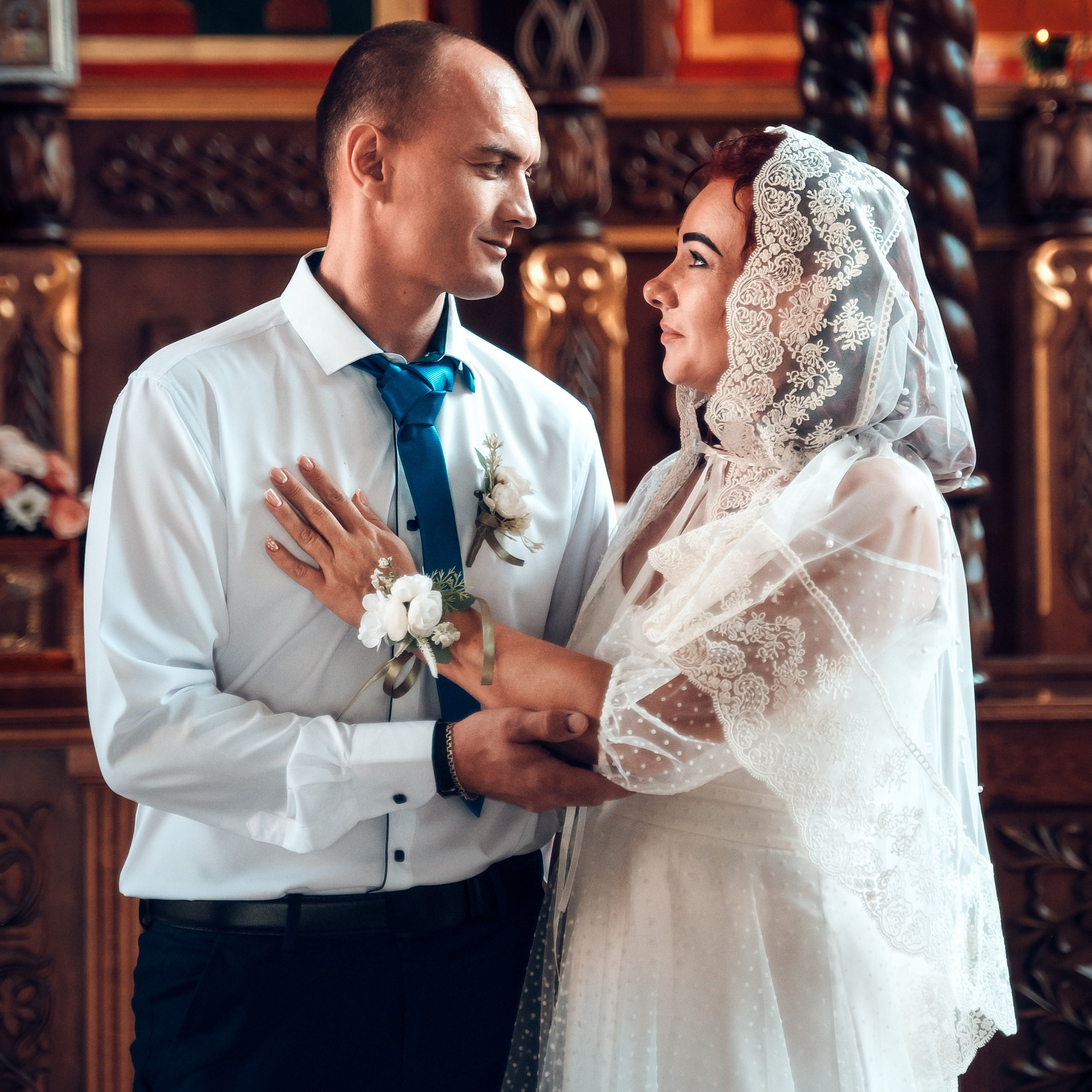 Таинство Венчания Алексея и Юлии в храмеРождества Христова