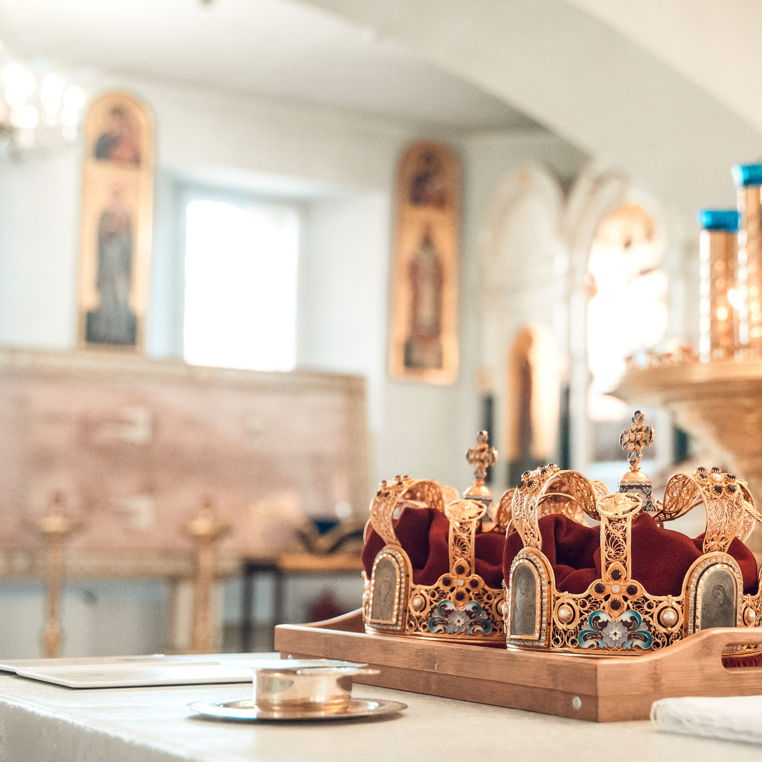 Таинство Венчания Алексея и Юлии в храмеРождества Христова