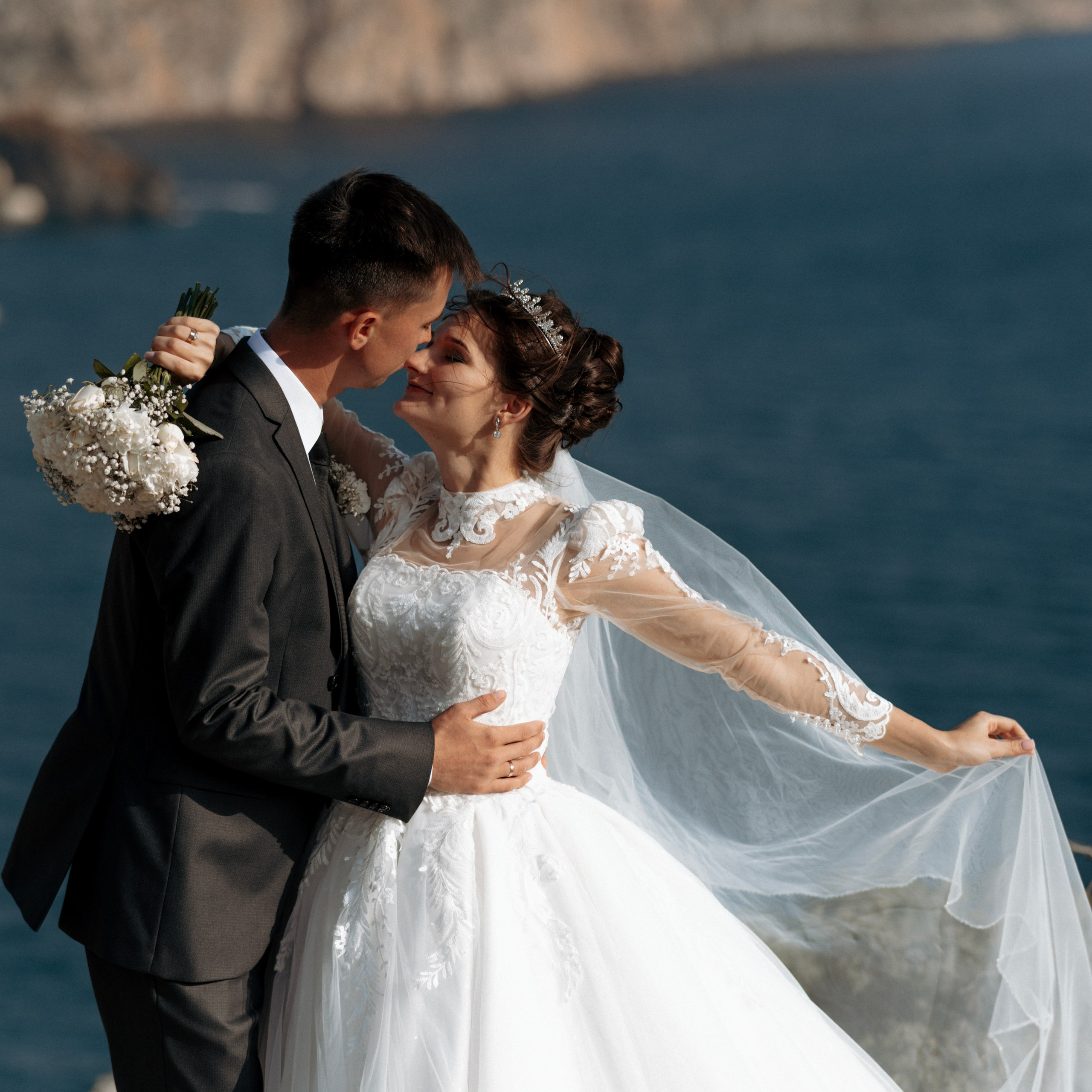 Кристина и Айбар 24.10.25. Свадебный фотограф в Севастополе