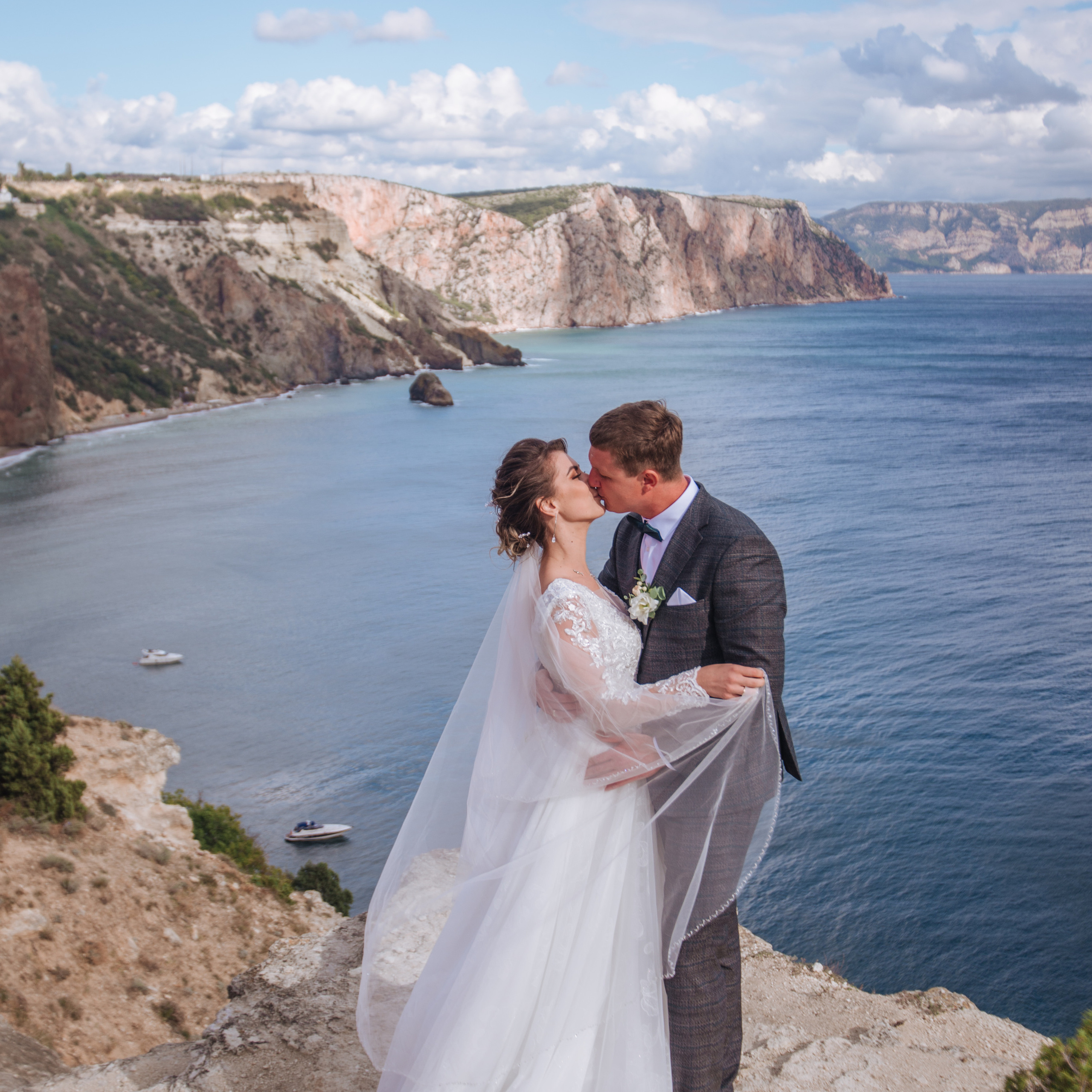 Свадебные фотосессии в Севастополе и Ялте. Свадебный фотограф в Севастополе