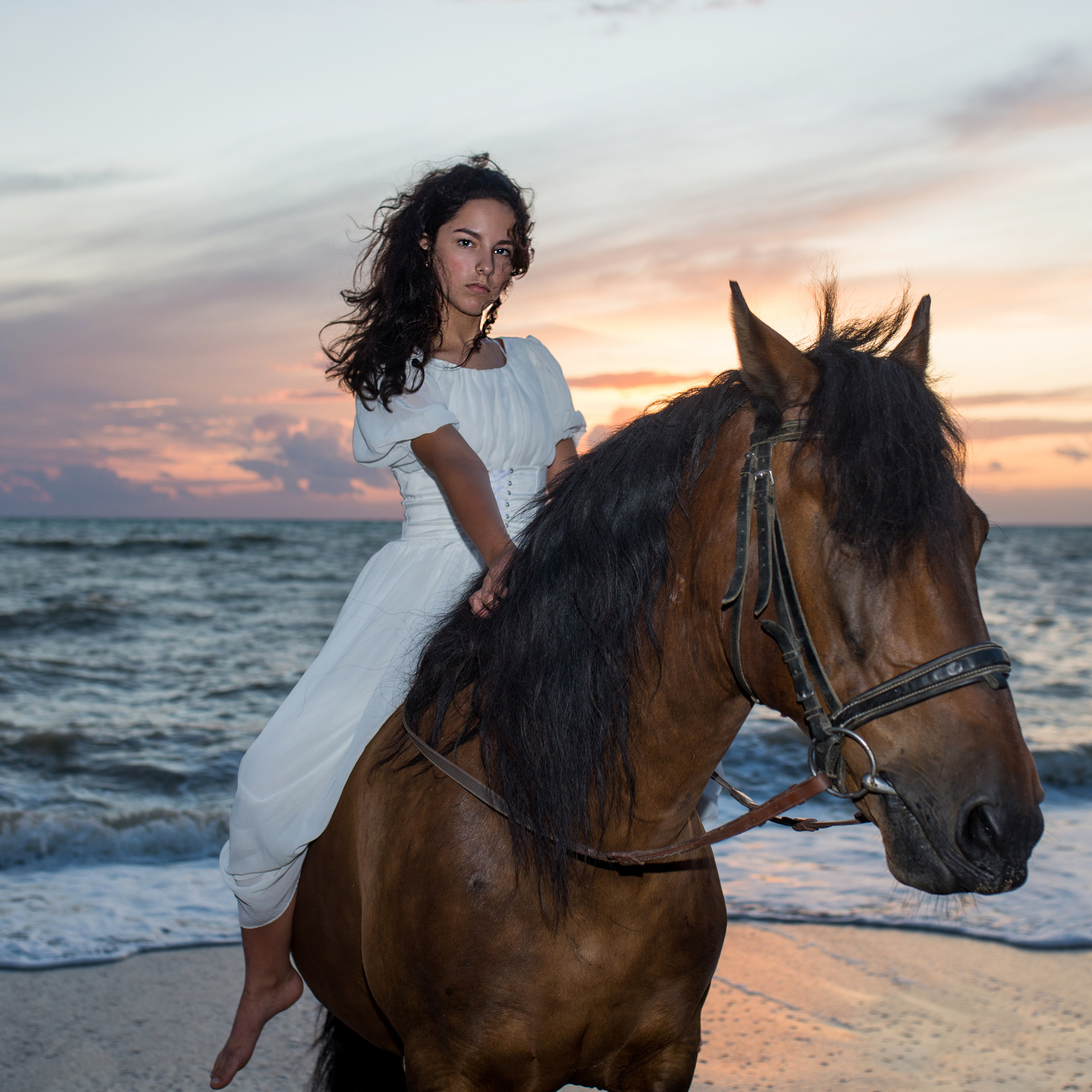 Фотосессии с лошадьми. Свадебный фотограф в Севастополе