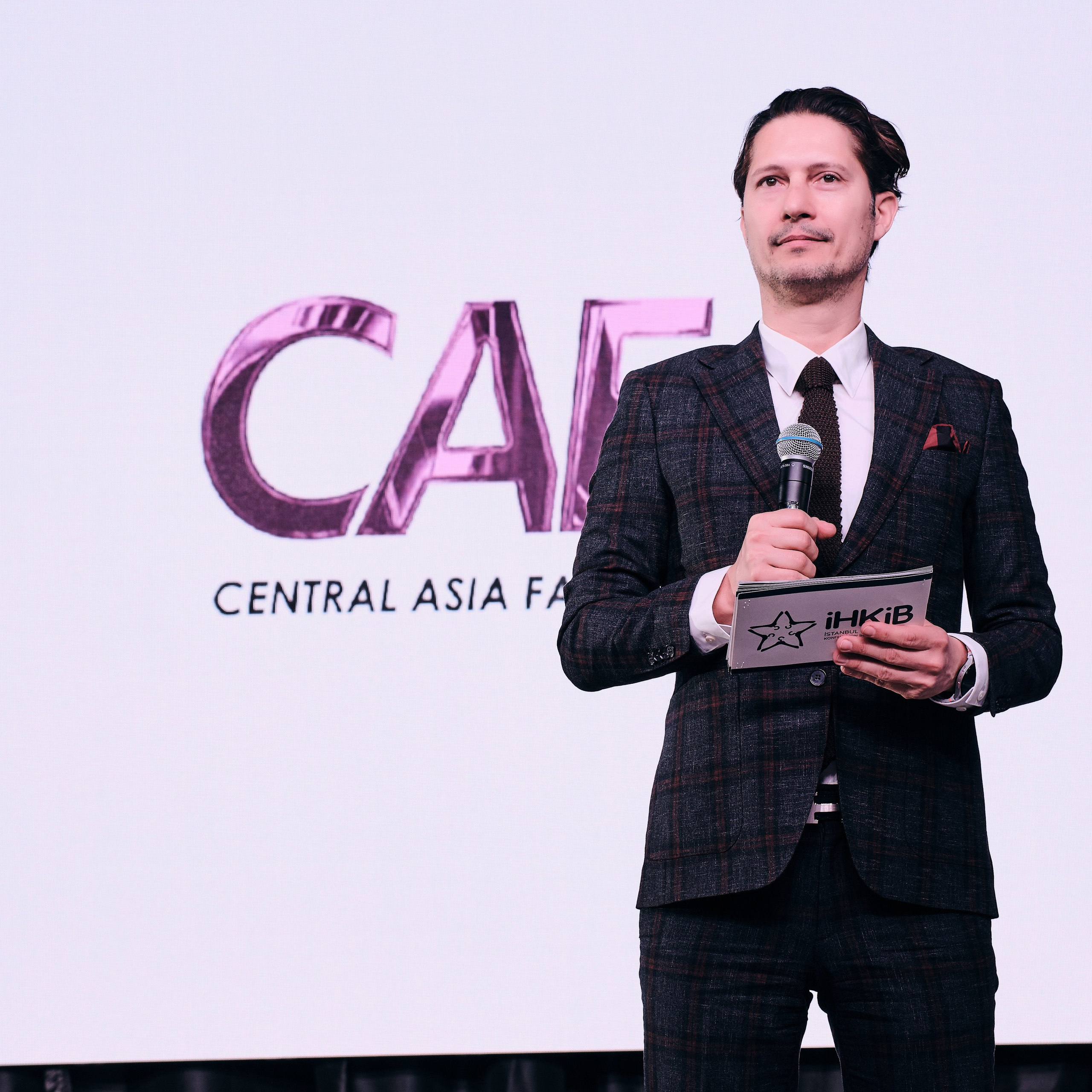 Репортажный фотограф Алматы