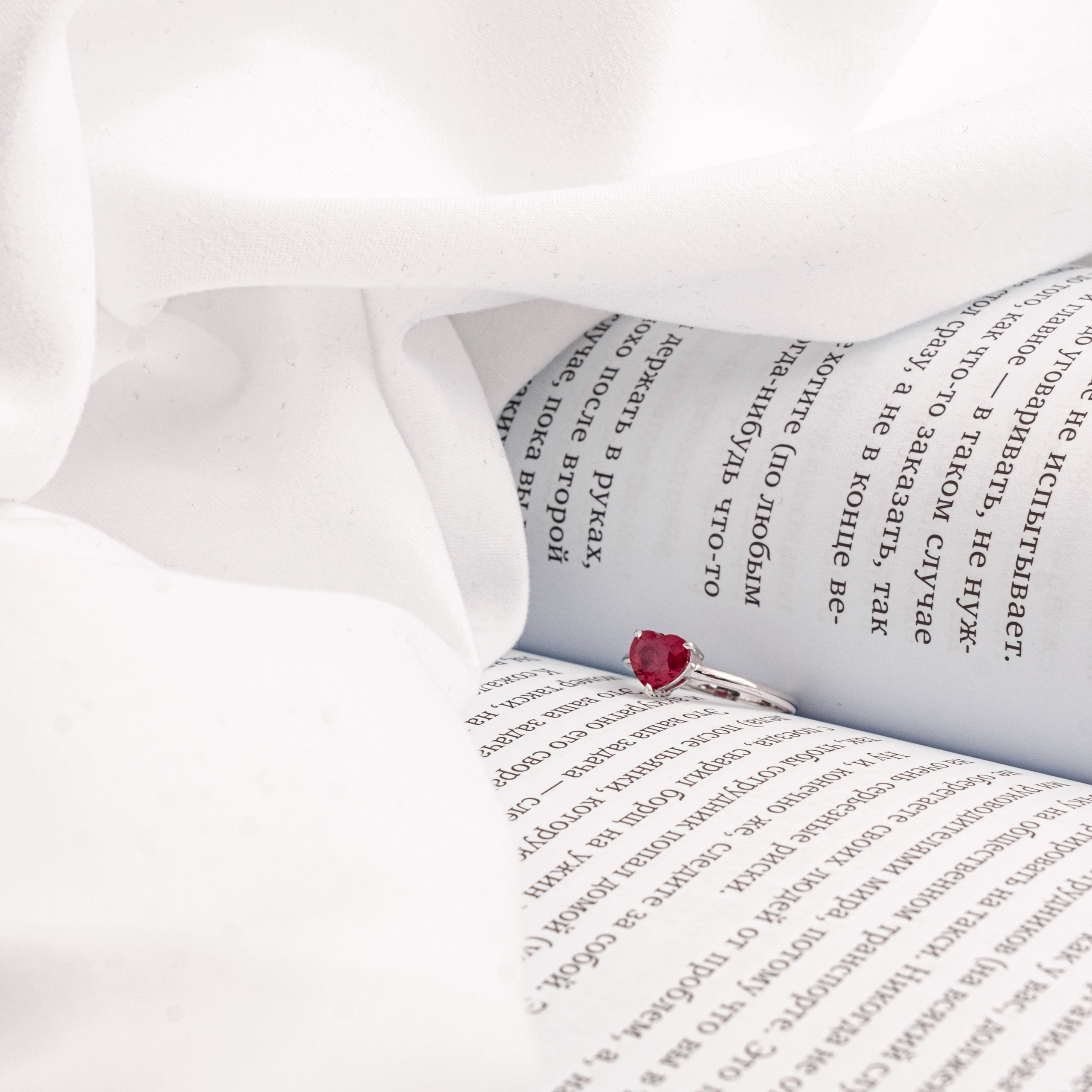 Съемка ювелирных изделий Алматы фотосъемка