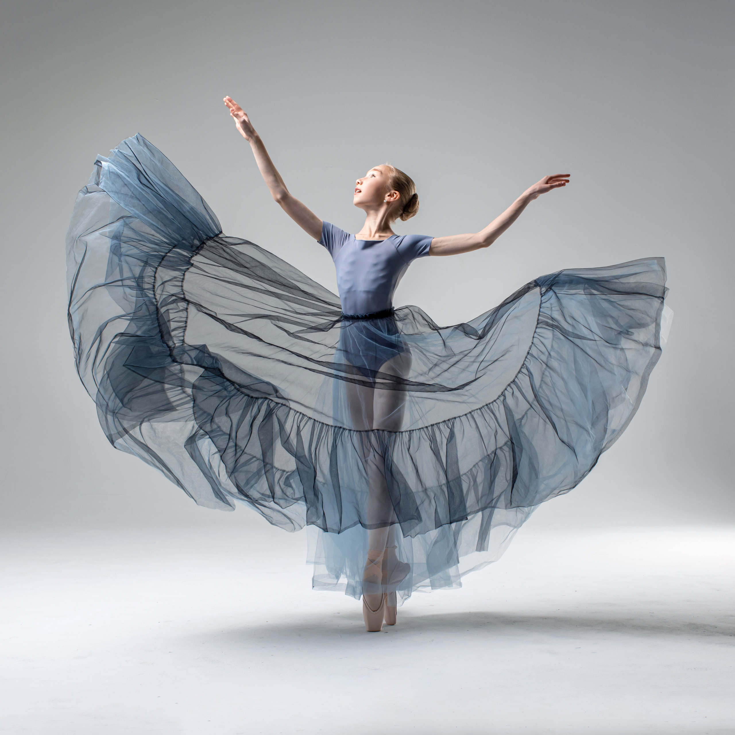 Воздушная длинная прозрачная юбка Marine