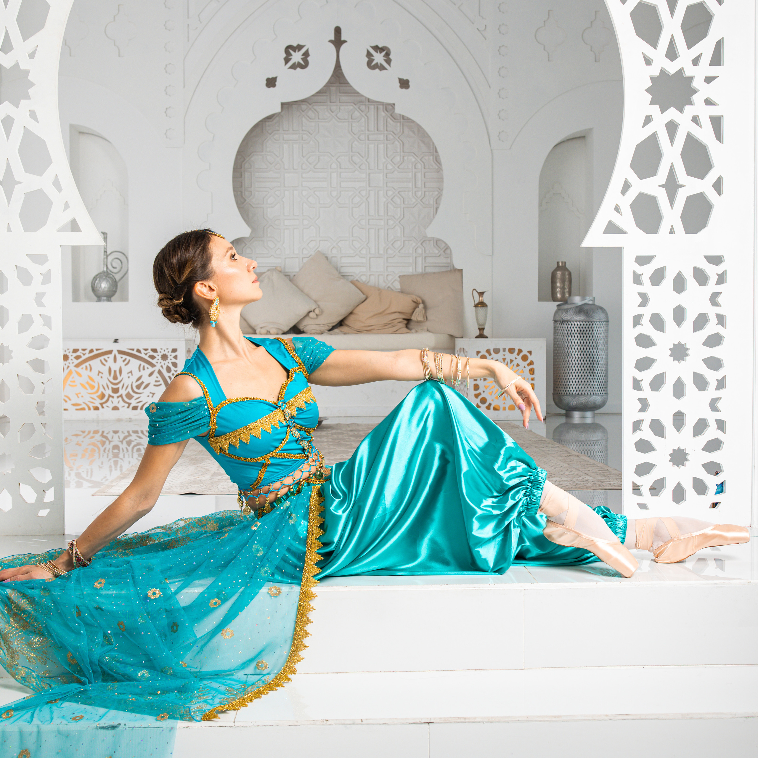 Восточные костюмы для взрослых