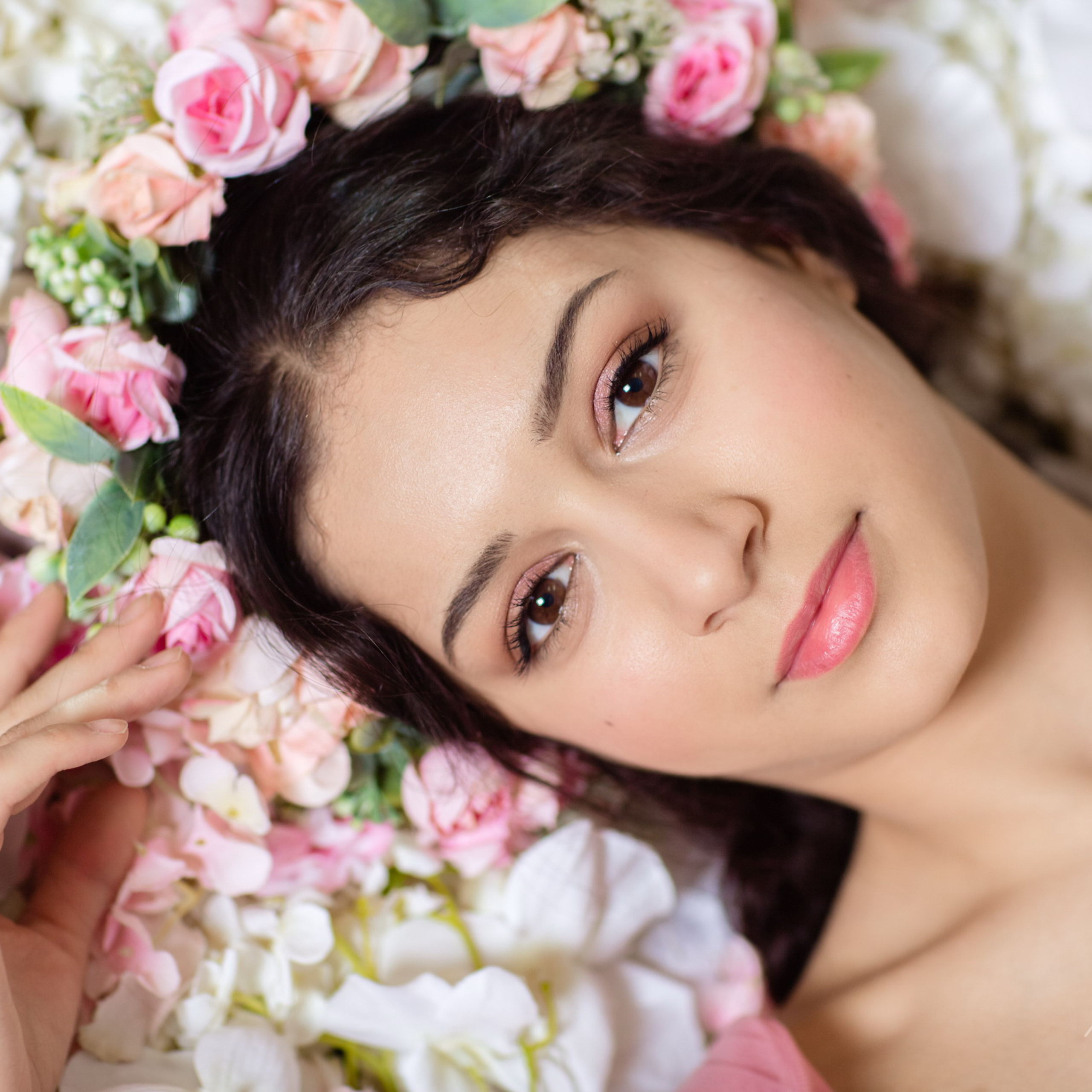 Цветочные венки на голову и запястья