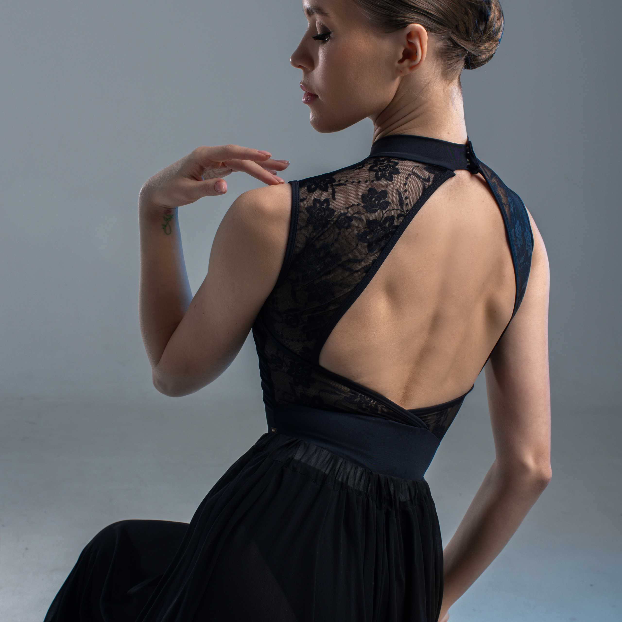 Купальник чёрный 42-44