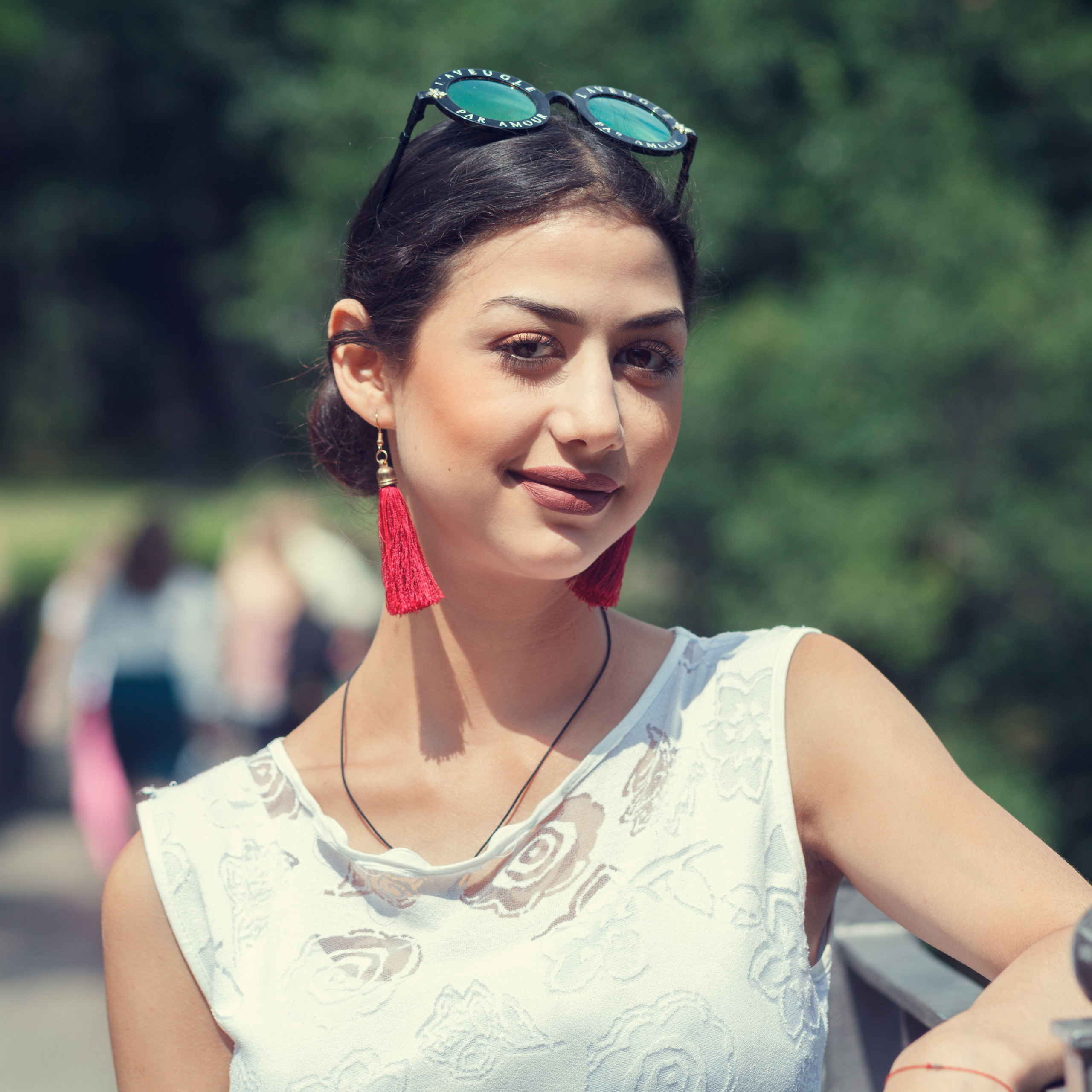 Летняя street фотосессия красивых девушек в гомельском парке