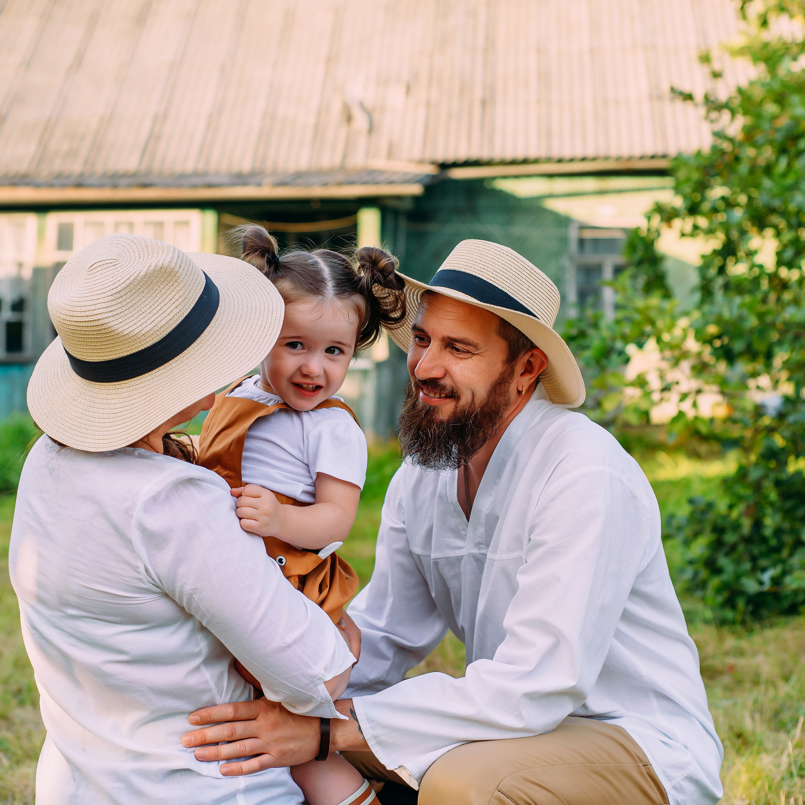 Олеся с семьей