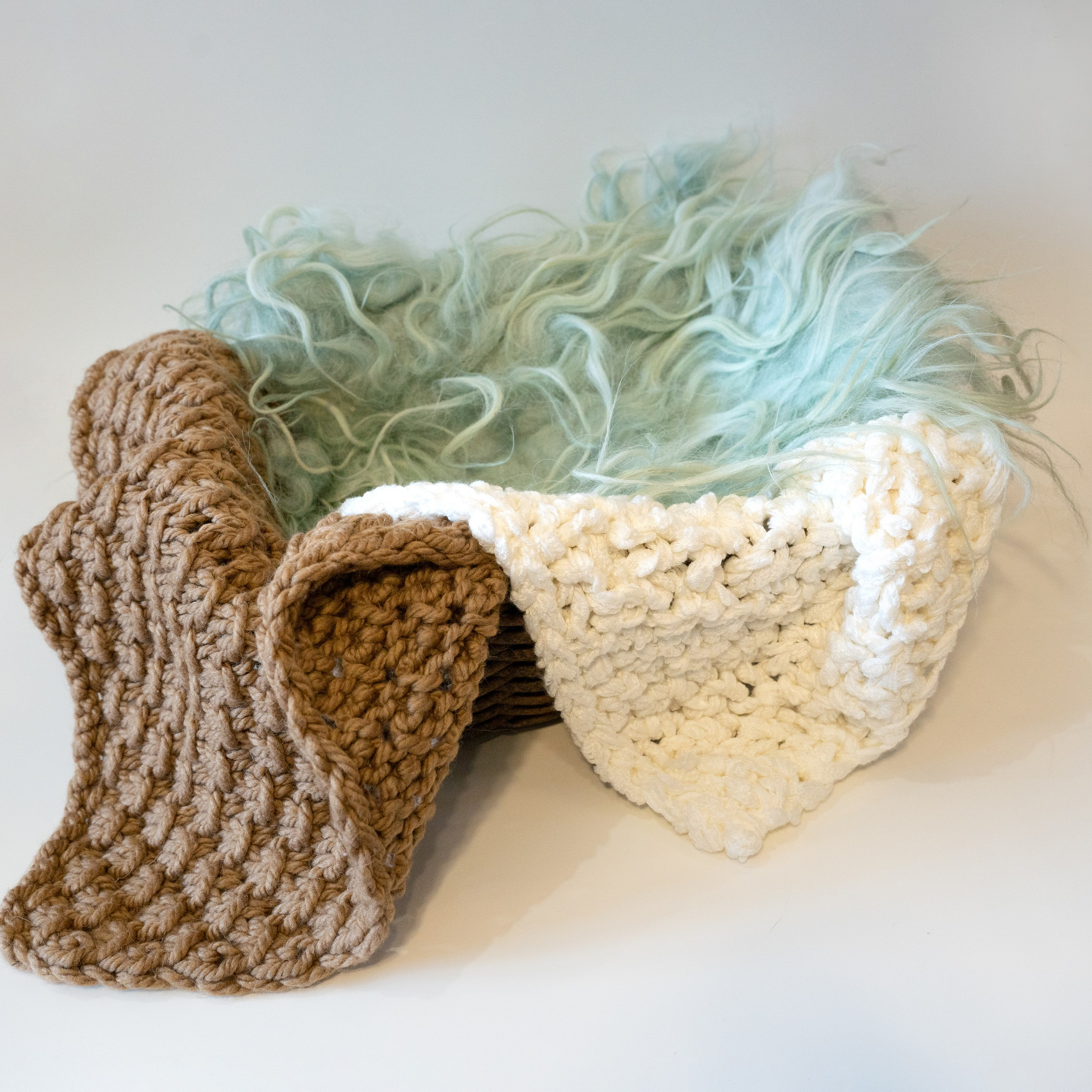 Костюмчики и реквизит. Ньюборн и семейный фотограф в Москве Светлана Писаржевская