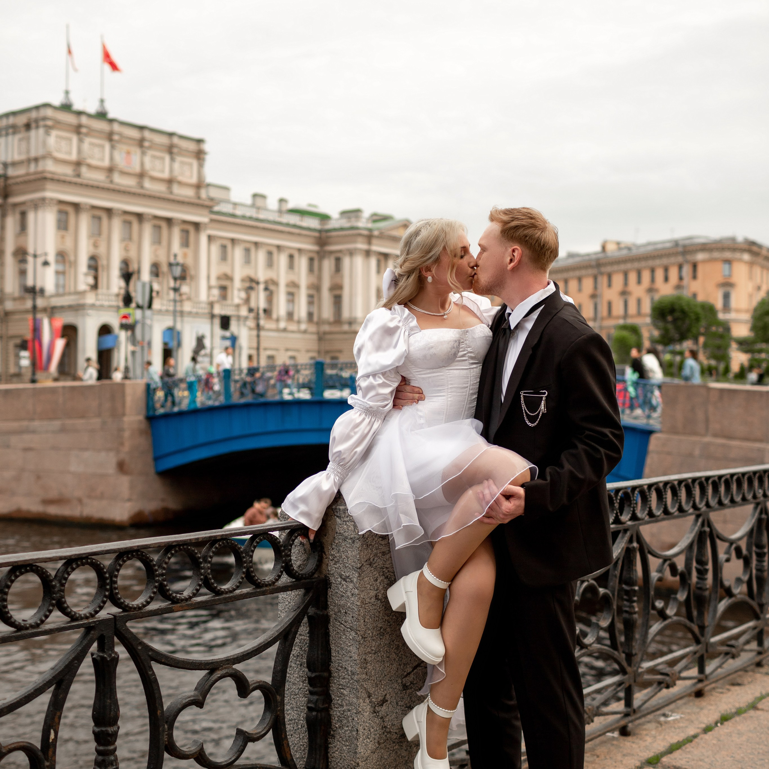 Валерия и Семён. Пешком по Петербургу