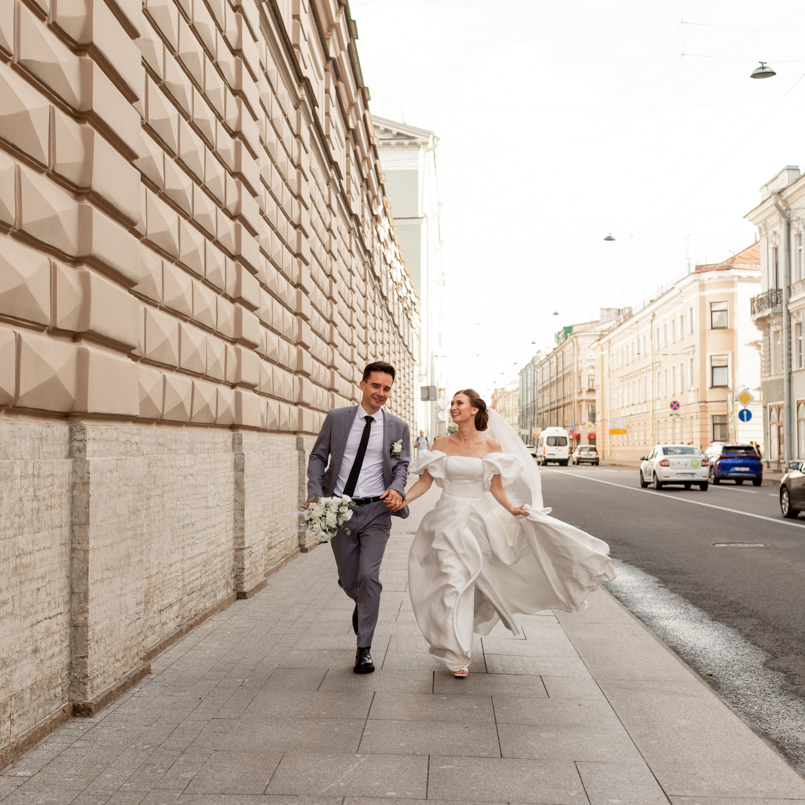 Ксюша и Паша. История на закате