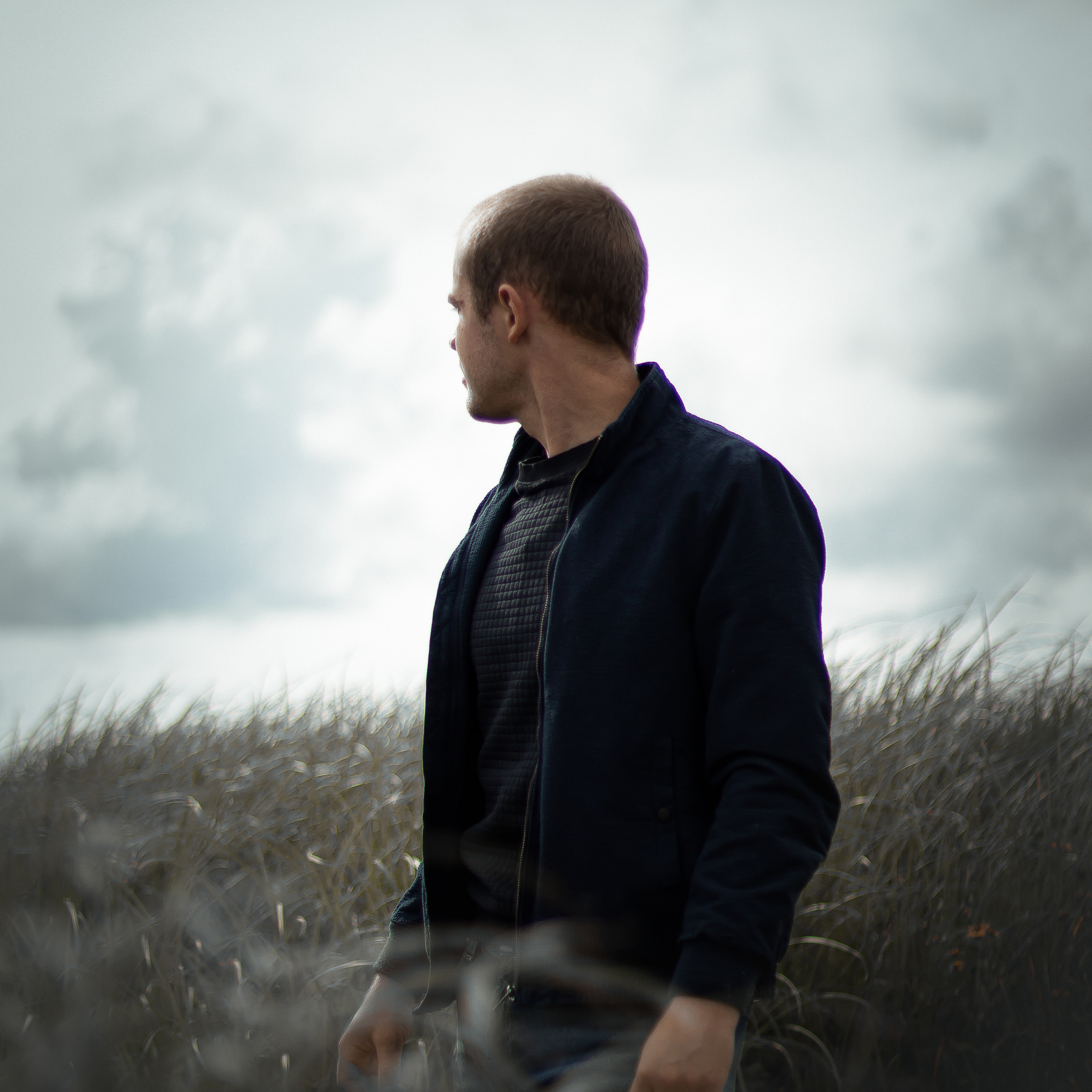 Максим. Главная