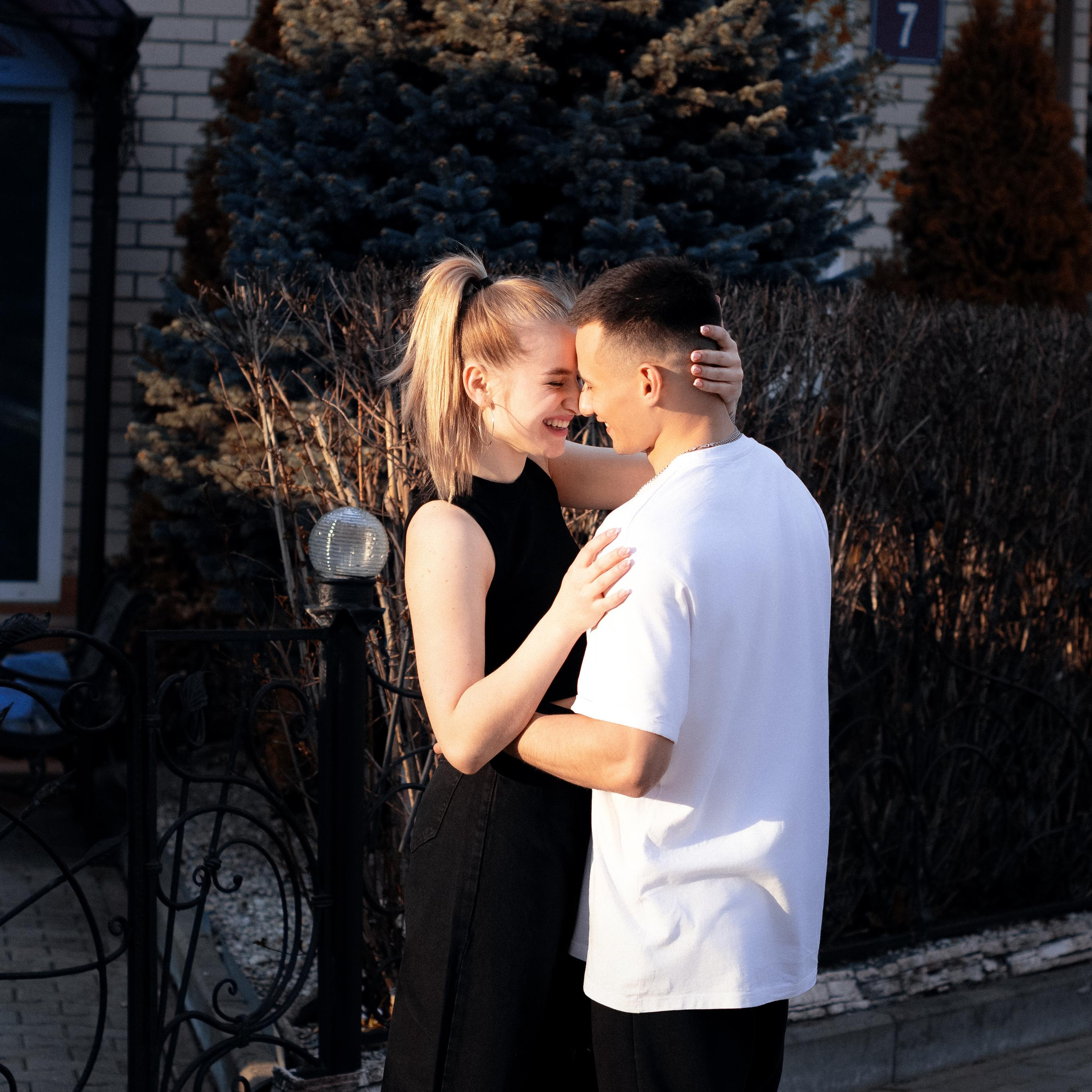 Карина и Евгений. Главная